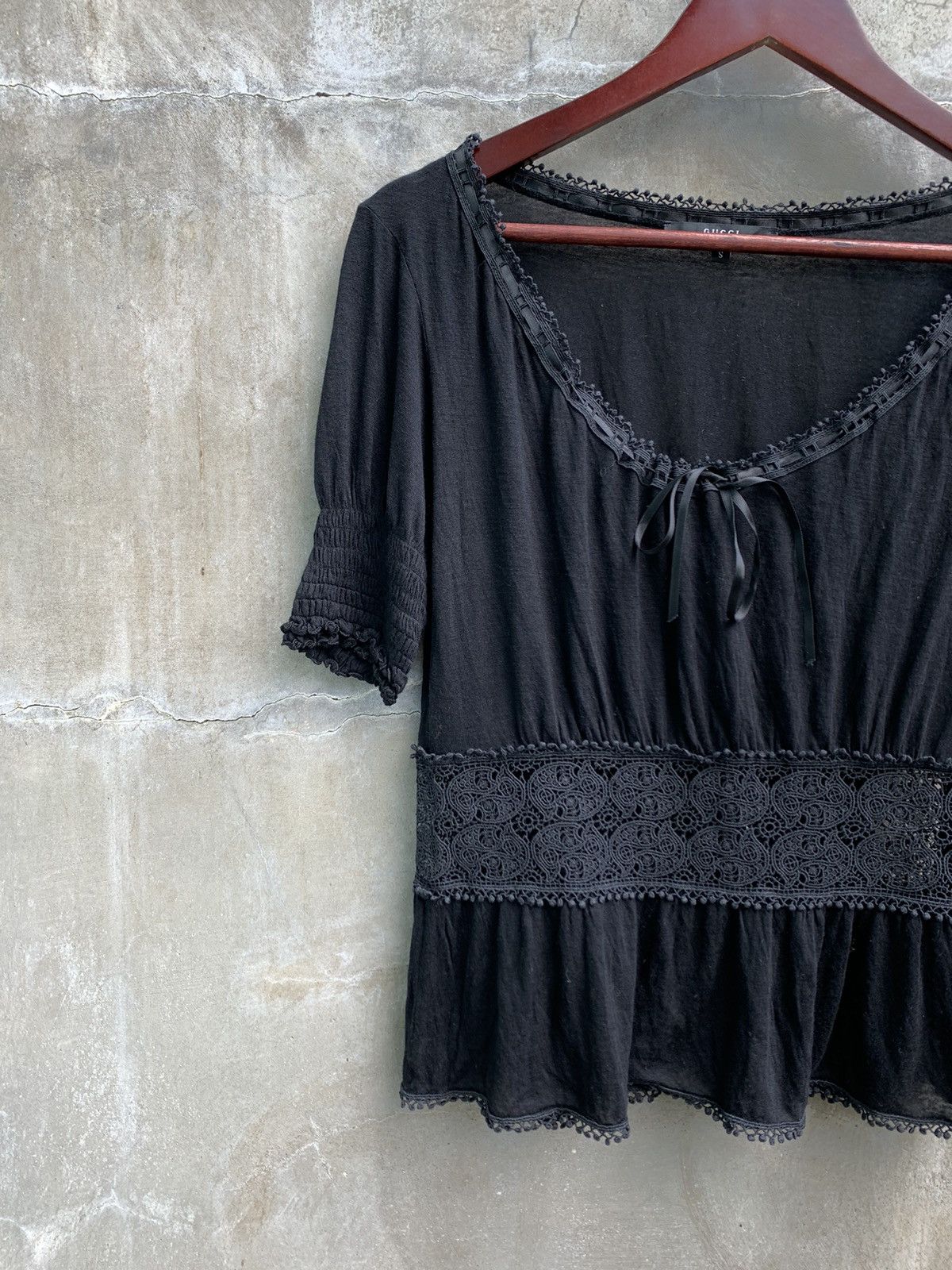 Gucci Crochet Laced Blouse Size S / US 4 / IT 40 - 2 Thumbnail