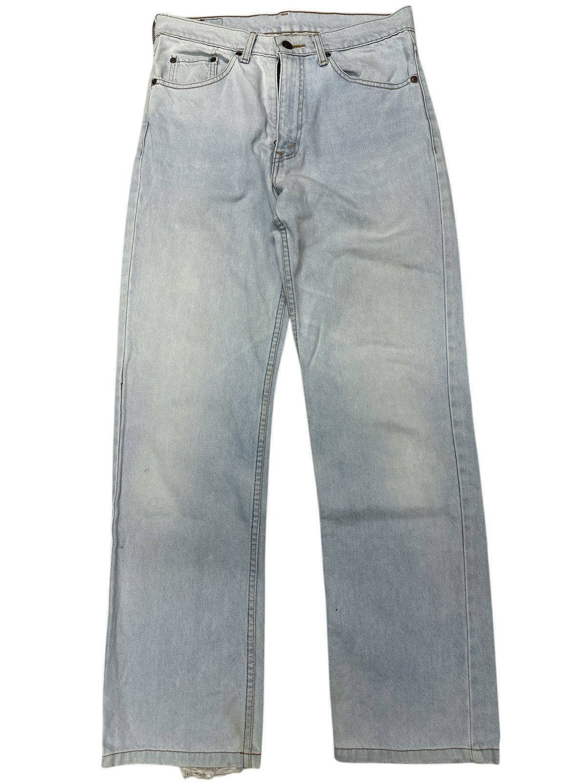 Levi's Vintage Y2k Levis Light Washed . Size US 30 / EU 46 - 1 Thumbnail