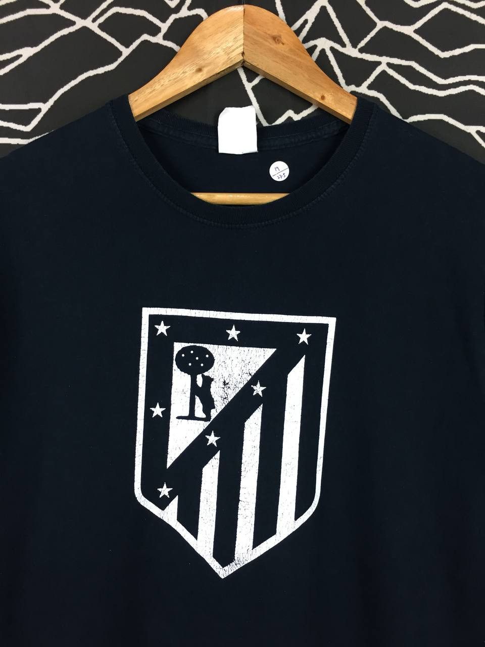 Vintage Vtg Atletico De Madrid Badge Logo Antoine Griezmann Tee Size US M / EU 48-50 / 2 - 3 Thumbnail