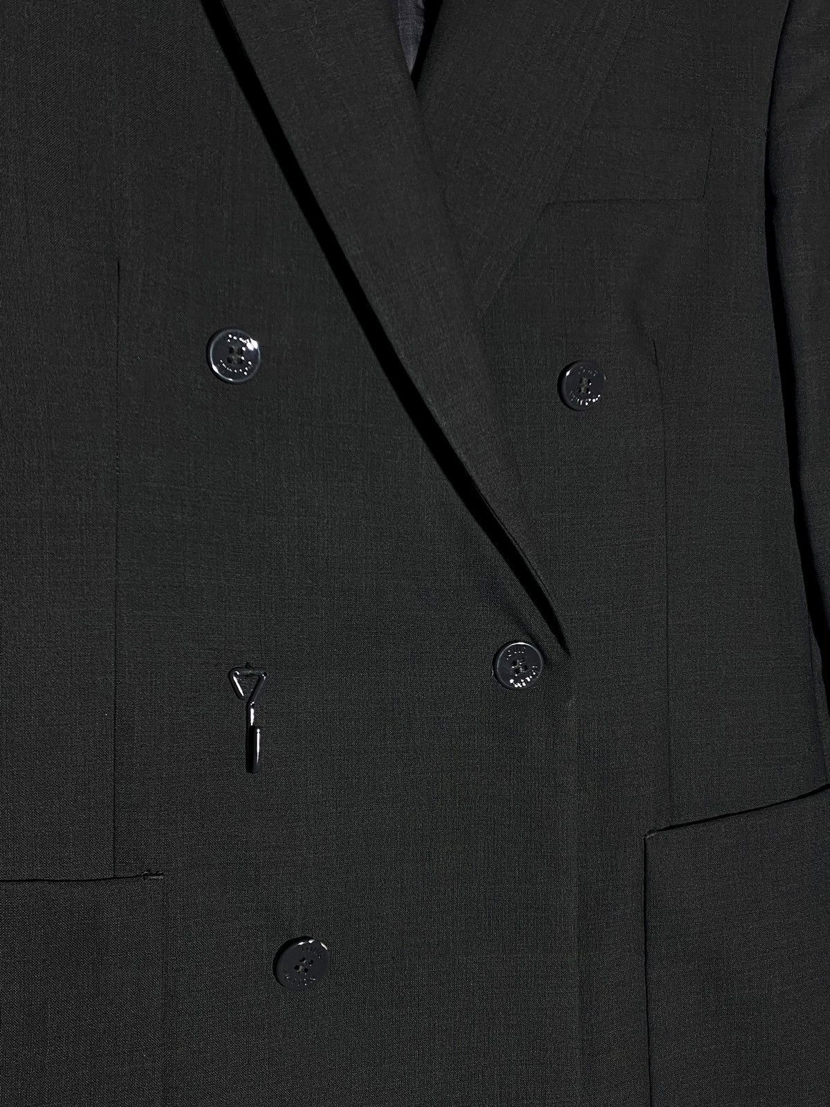 Louis Vuitton Louis Vuitton Equipe Double Breasted Grey Blazer Men’s Size 44R - 9 Thumbnail