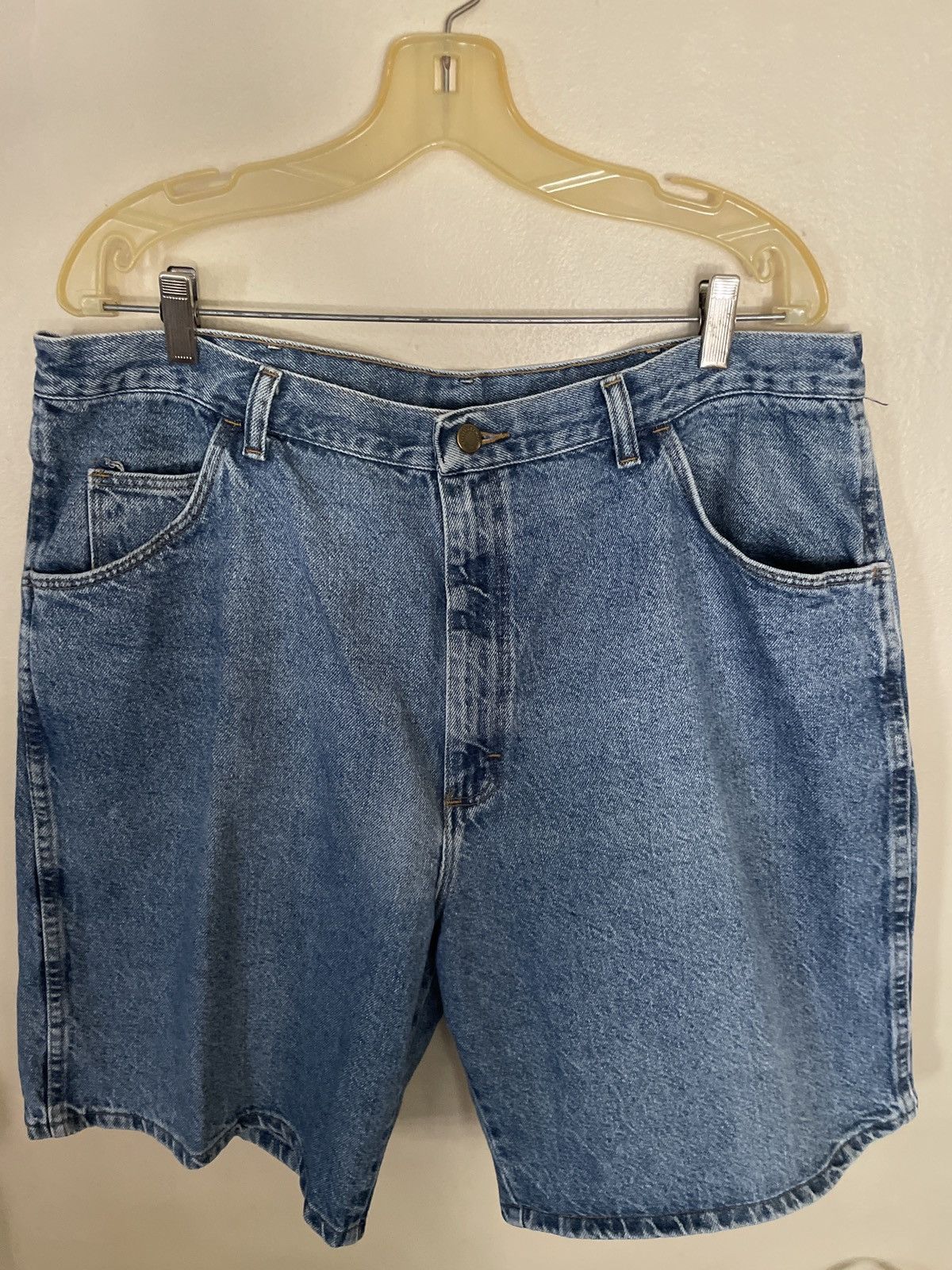Vintage × Wrangler Wrangler Utility Jean Shorts Men’s Size 38 JORTS Blue Denim Size US 38 / EU 54 - 1 Thumbnail