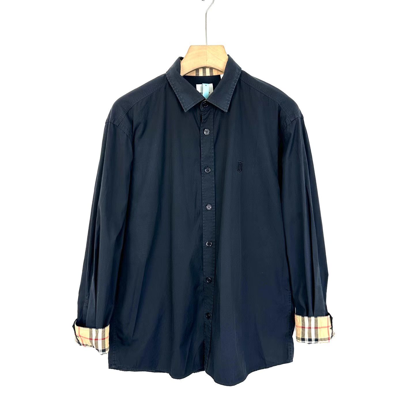 Burberry Burberry Black TB Embroidered Logo Long Sleeve Shirt K12 Size US XL / EU 56 / 4 - 1 Thumbnail