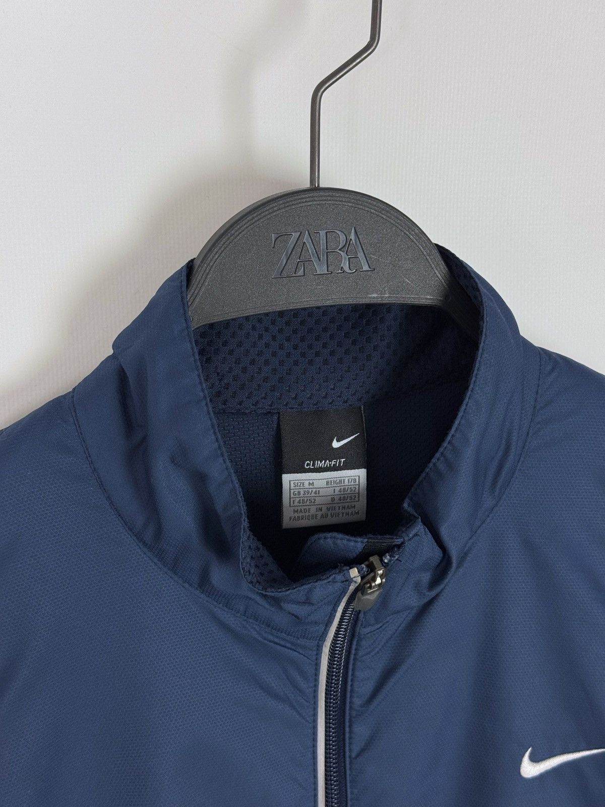 Nike Y2K Vintage Nike 2in1 Paneled Nylon Vented Running Jacket Size US M / EU 48-50 / 2 - 7 Thumbnail