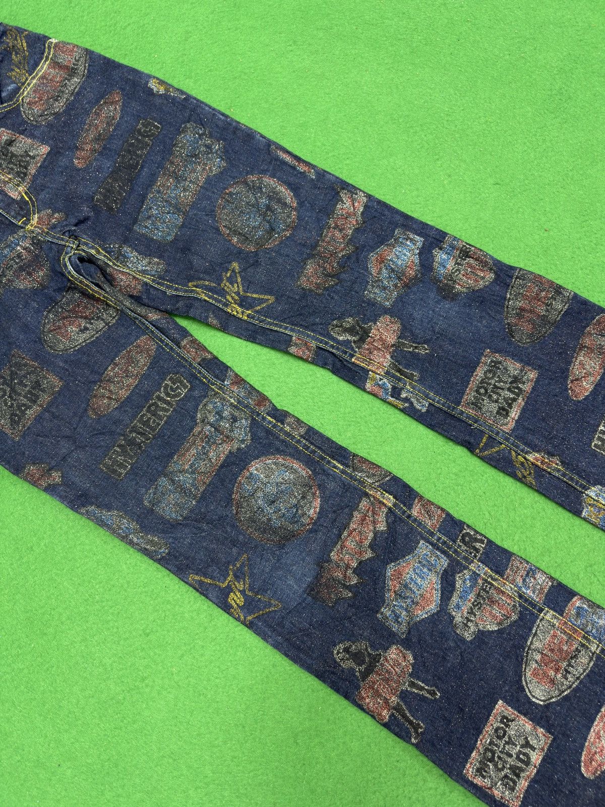 Hysteric Glamour A28 Hysteric Glamour Kinky Full Print Very Nice Size US 30 / EU 46 - 3 Thumbnail