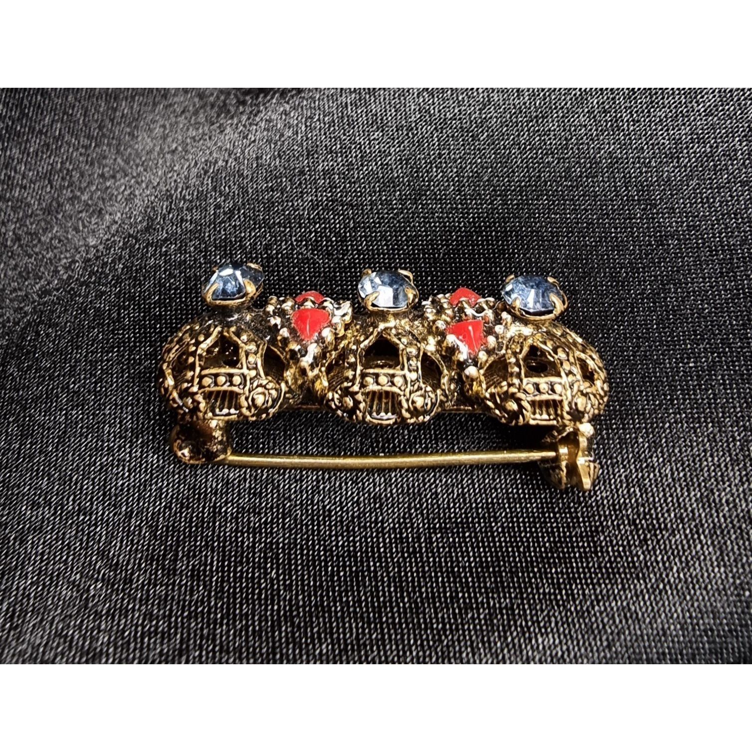 Vintage Vintage 1950s Gold-Tone Brooch With Blue & Red Glass Stones Size ONE SIZE - 4 Thumbnail