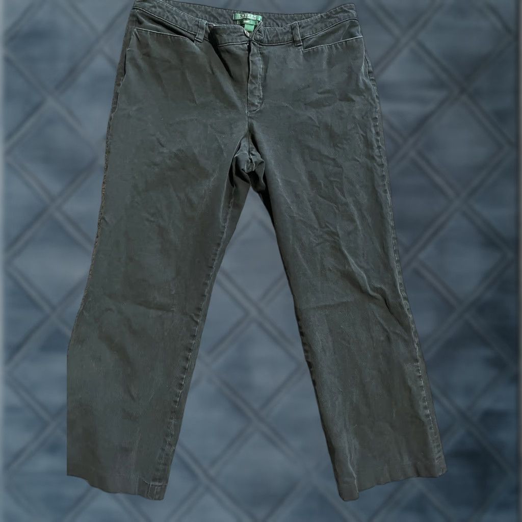 Ralph Lauren VINTAGE? Actually not vintage; It's Lauren Ralph Lauren Women's Plus Size Pants Black Chino 16 Inseam 27" Curvy Fit 16 Womens Pants Size 38" / US 16 / IT 52 - 1 Thumbnail