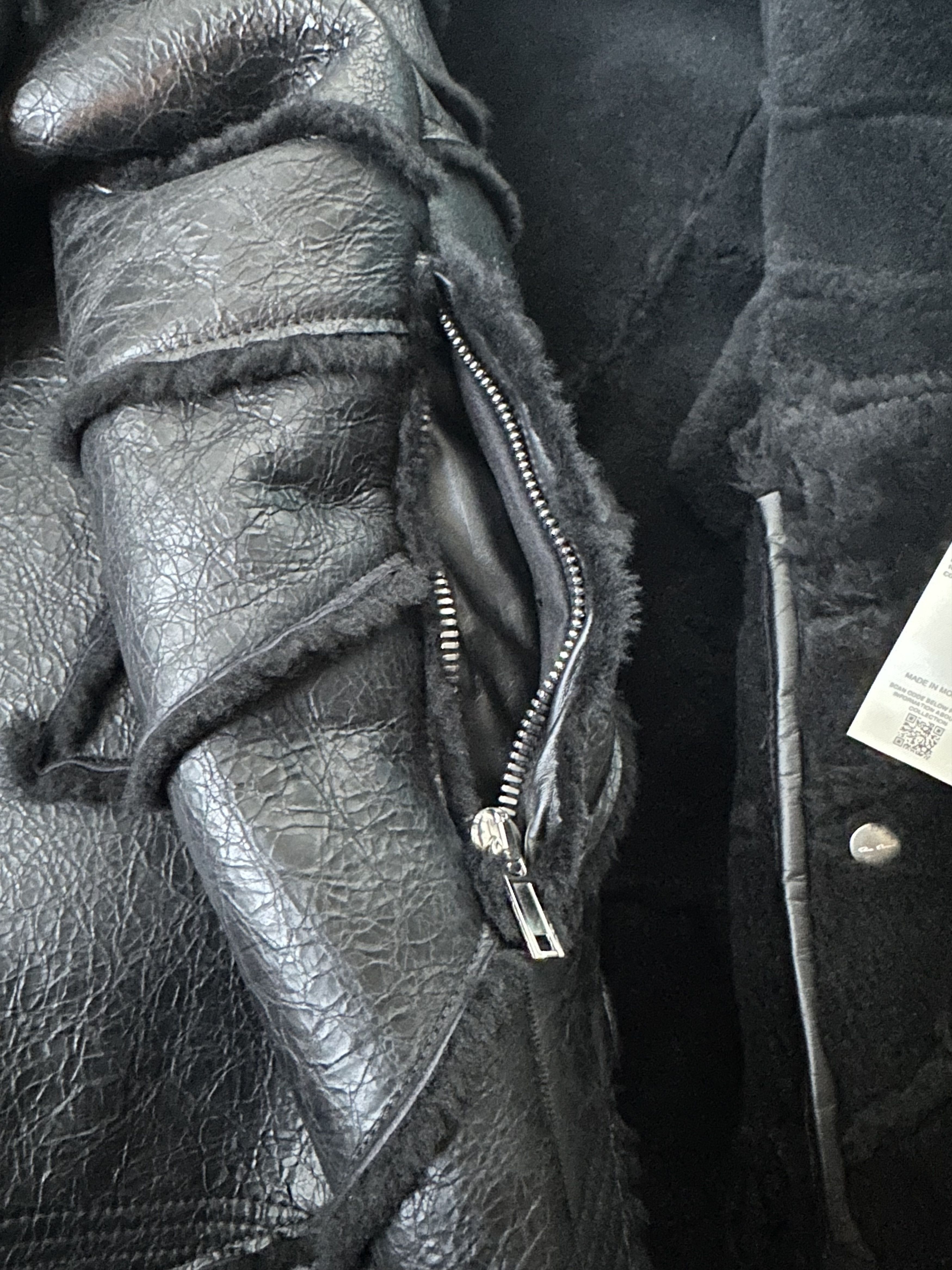 Rick Owens RICK OWENS FW23 LUXOR SEALED WINDBREAKER SHEARLING RADIANCE Size US M / EU 48-50 / 2 - 7 Thumbnail