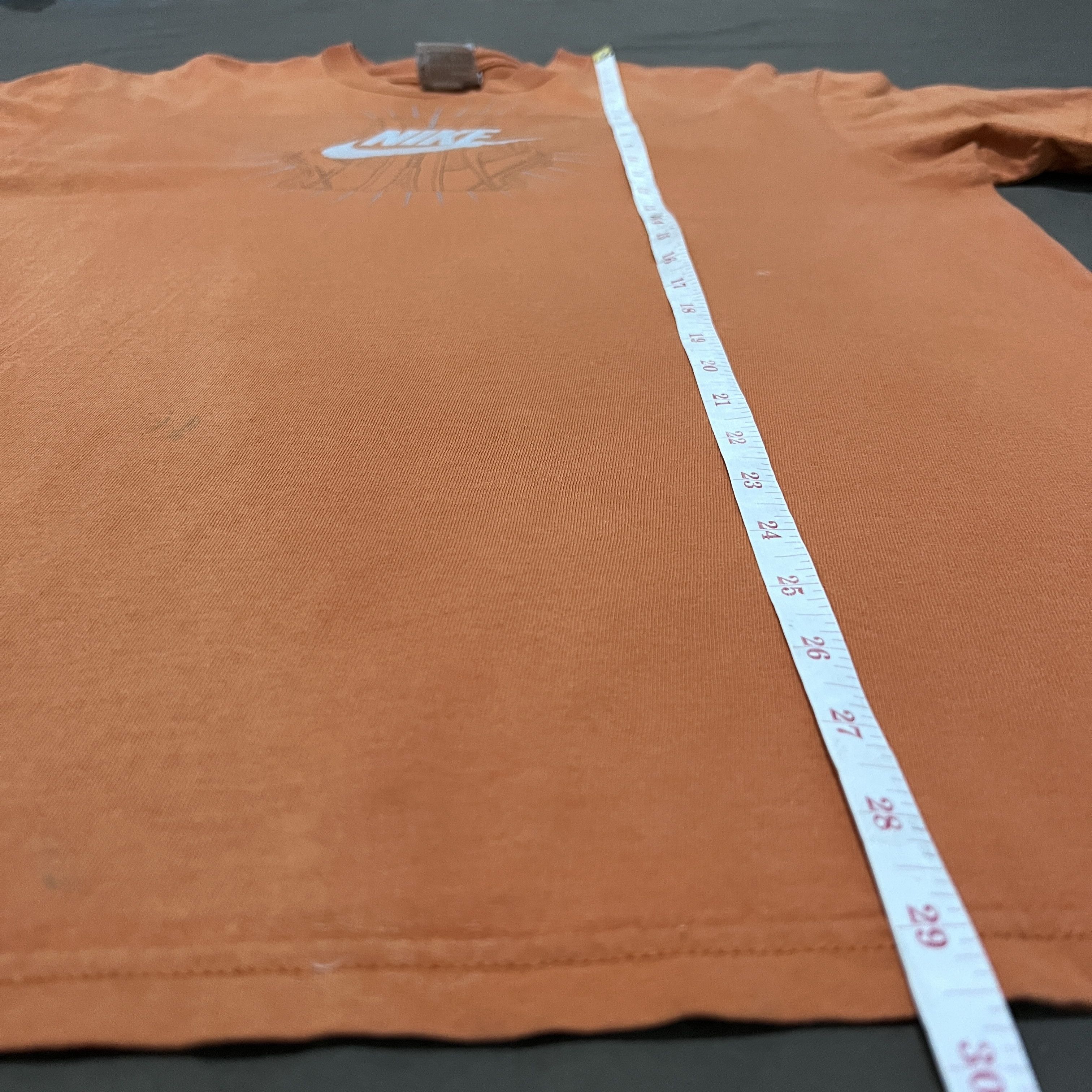 Nike × Vintage Vintage Y2K Nike Orange Tee Faded Size US L / EU 52-54 / 3 - 8 Thumbnail