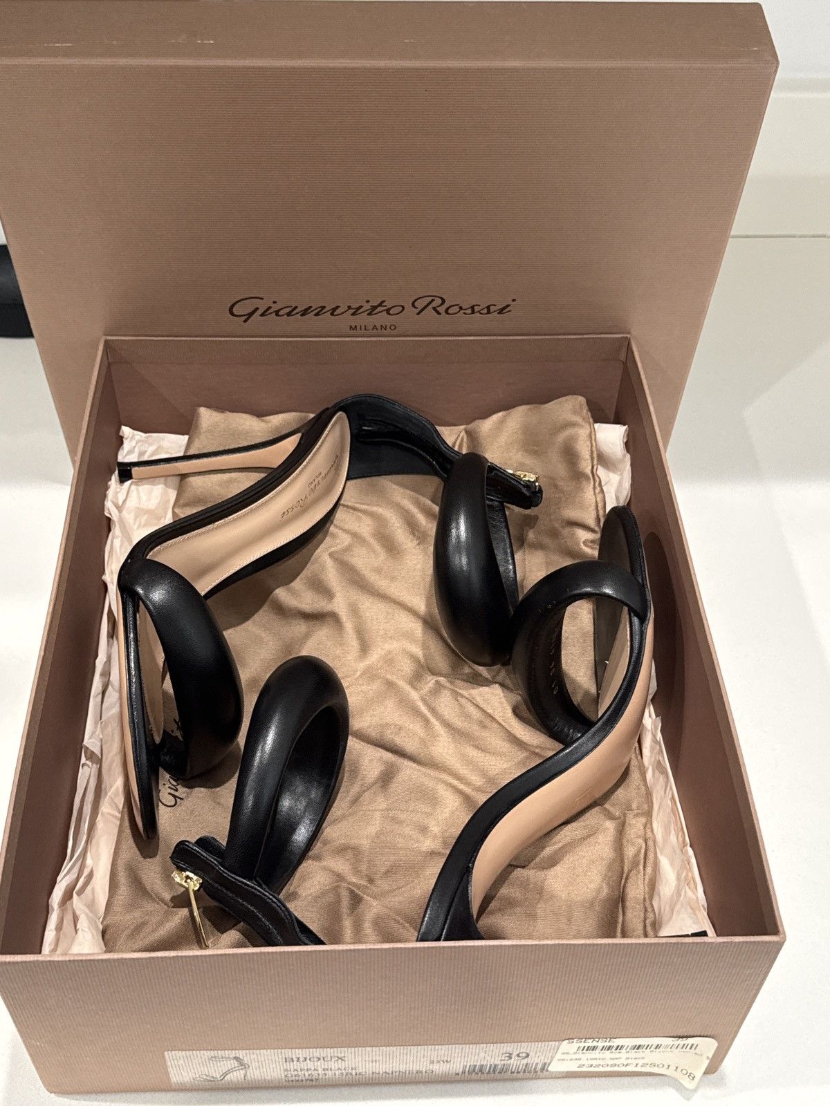 Gianvito Rossi Gianvito Rossi Size US 9 / IT 39 - 1 Thumbnail