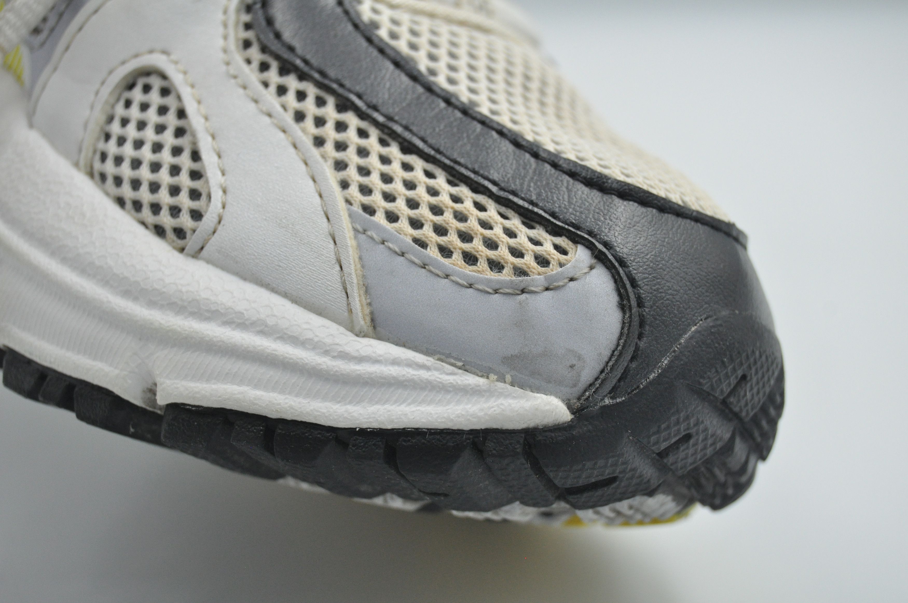 Reebok × Vetements Reebok - Vetements - S/S 19 - Spike Runner 200 Size US 7.5 / IT 37.5 - 15 Thumbnail