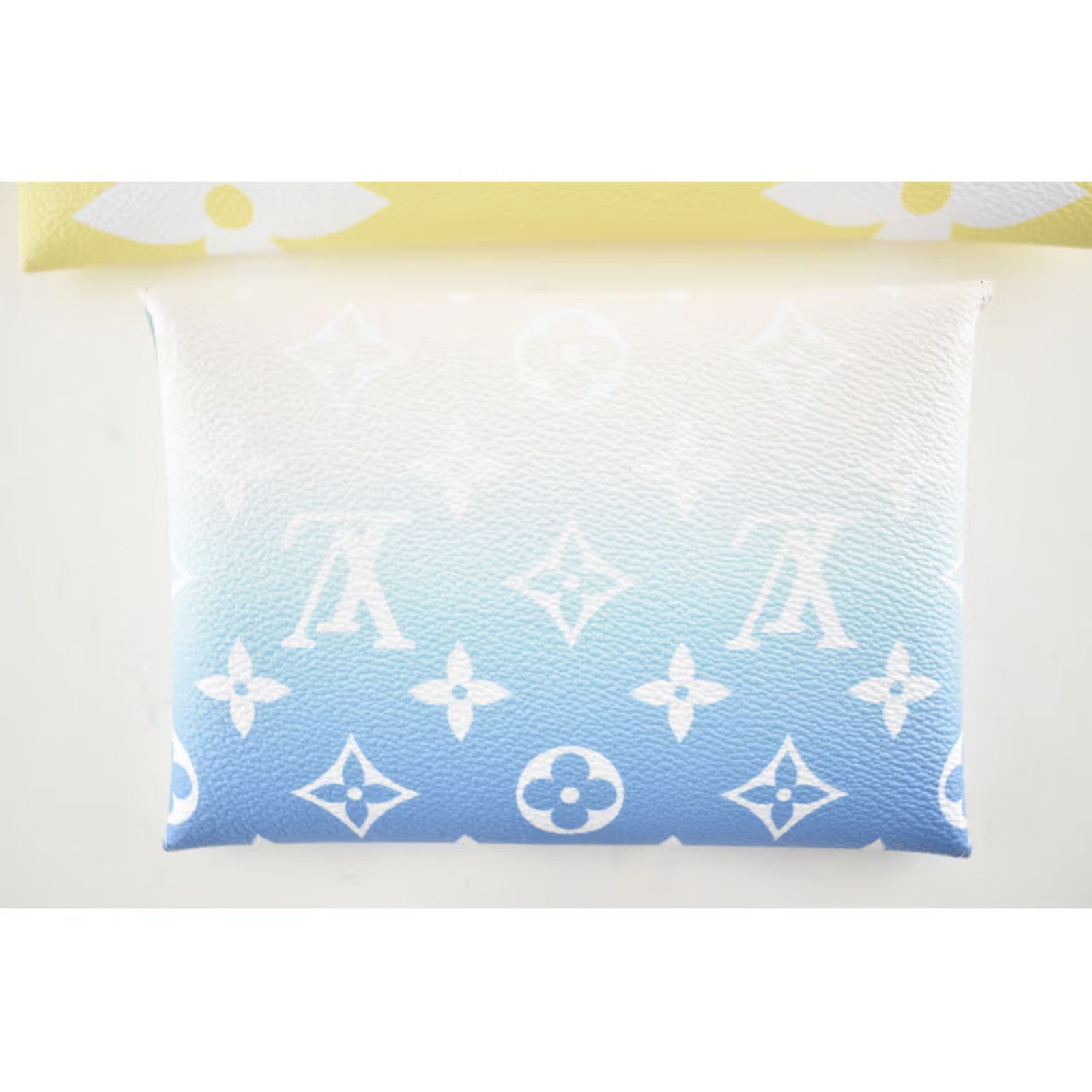Louis Vuitton Louis Vuitton Giant Logo Monogram 3 PC Clutch Bag Size ONE SIZE - 9 Thumbnail