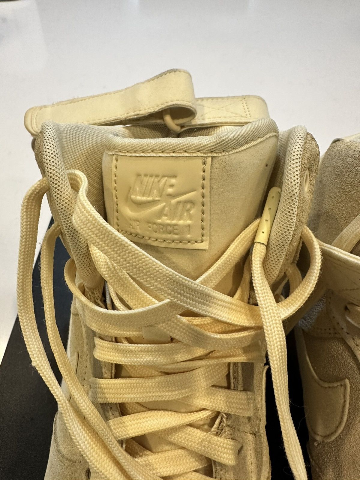Nike Nike Air Force 1 High '07 LV8 Suede Size US 10 / EU 43 - 7 Thumbnail