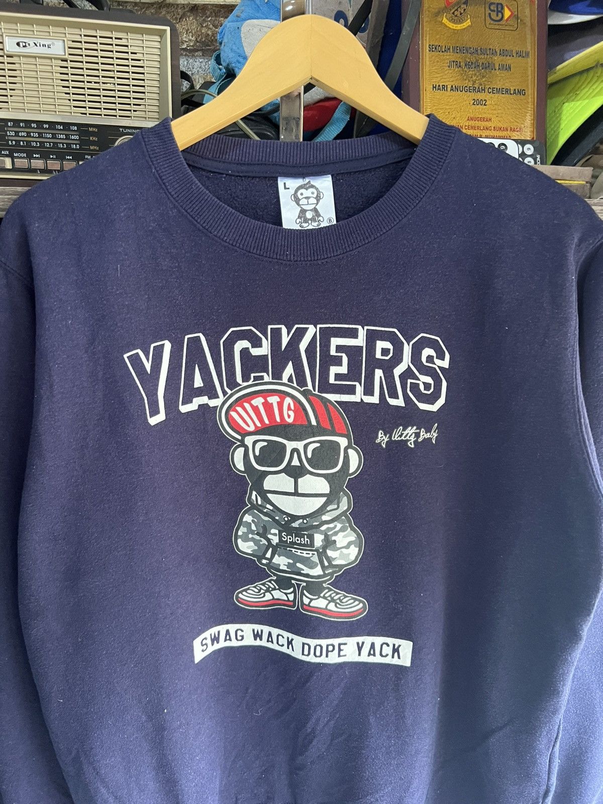 Cartoon Network 🔥UITTG Baby Yackers Crewneck Sweatshirt Size US M / EU 48-50 / 2 - 3 Thumbnail