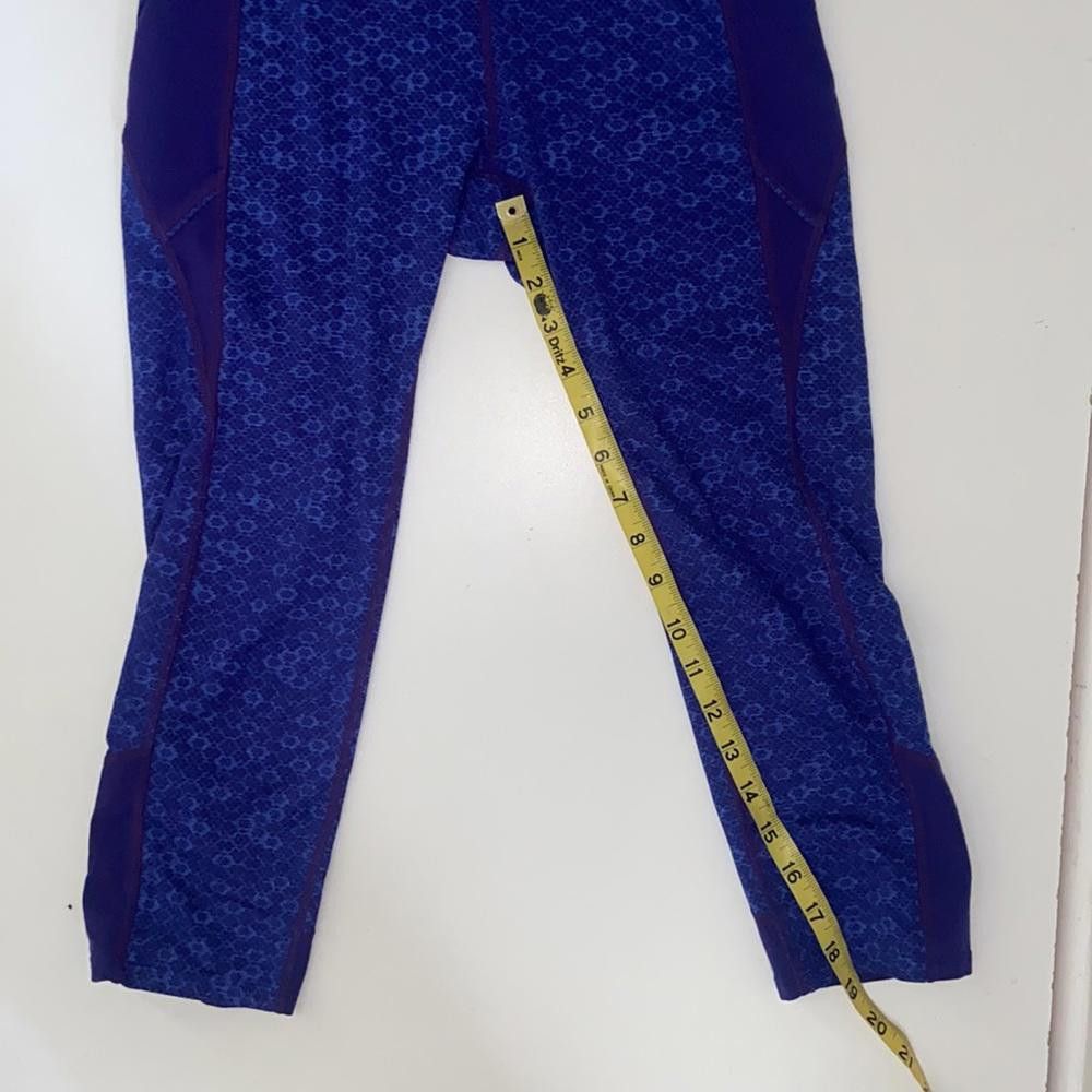 Designer Athleta l Purple Print Leggings Size XS Size 26" / US 2 / IT 38 - 6 Thumbnail