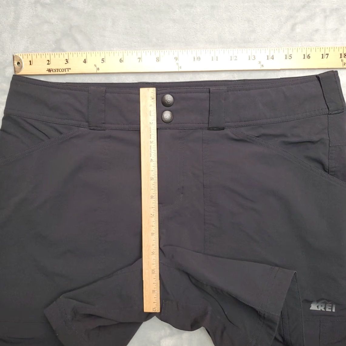 Vintage REI Shorts Women 14 Black Lightweight Stretch Nylon Tech Blend Hike Camp Travel Chin o Size 36" / US 14 / IT 50 - 6 Thumbnail