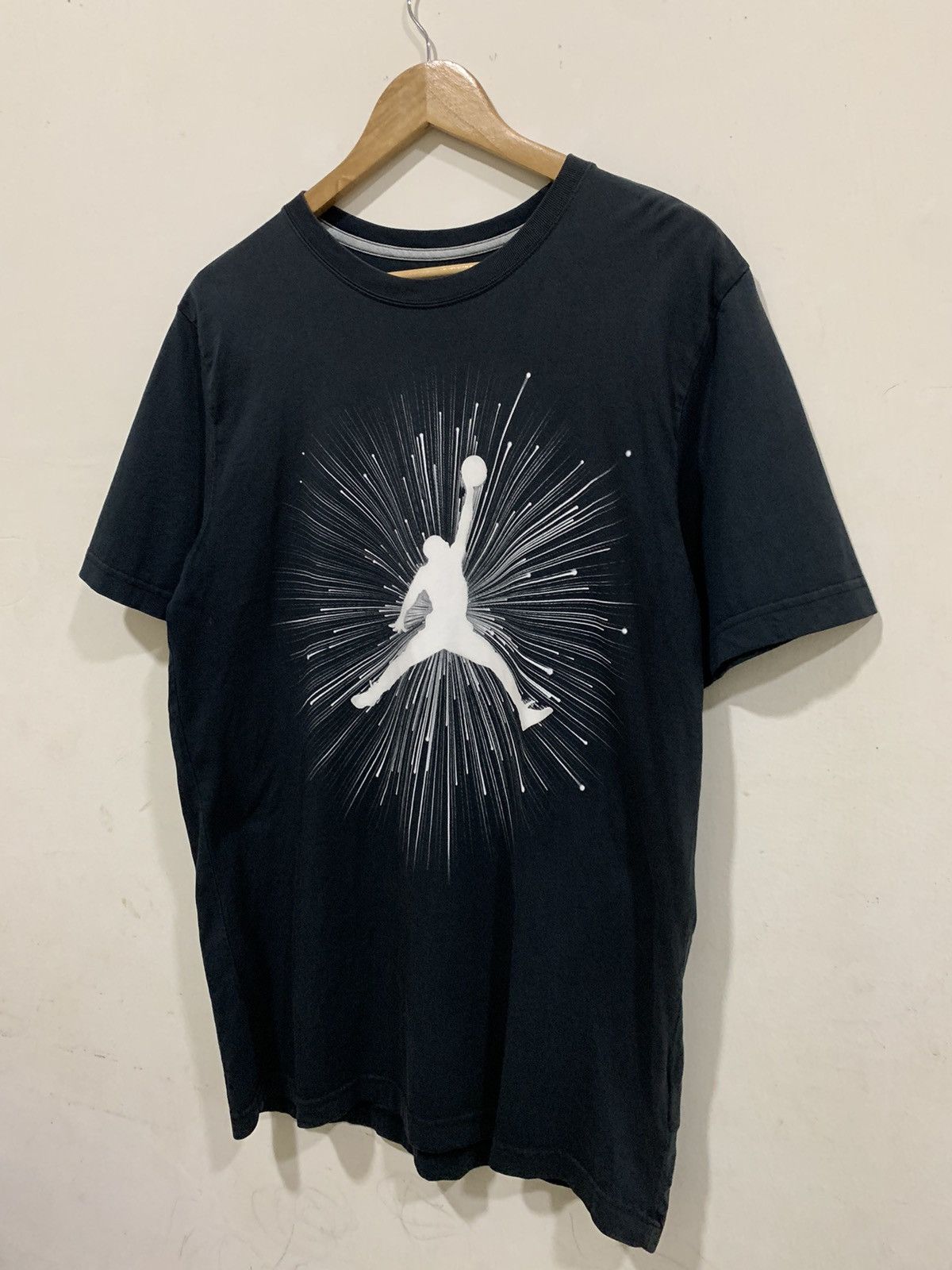 Jordan Brand × Nike × Vintage Vintage Air Jordan tee t-shirt Nike L Size US L / EU 52-54 / 3 - 4 Thumbnail