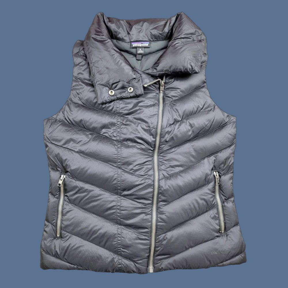 Patagonia Patagonia Vest Womens M Black Quilted Down Puffer Asym Zip Front Collared Oh Outdoor Exterior Nylon Shell Lining Zip Pockets Size M / US 6-8 / IT 42-44 - 1 Thumbnail