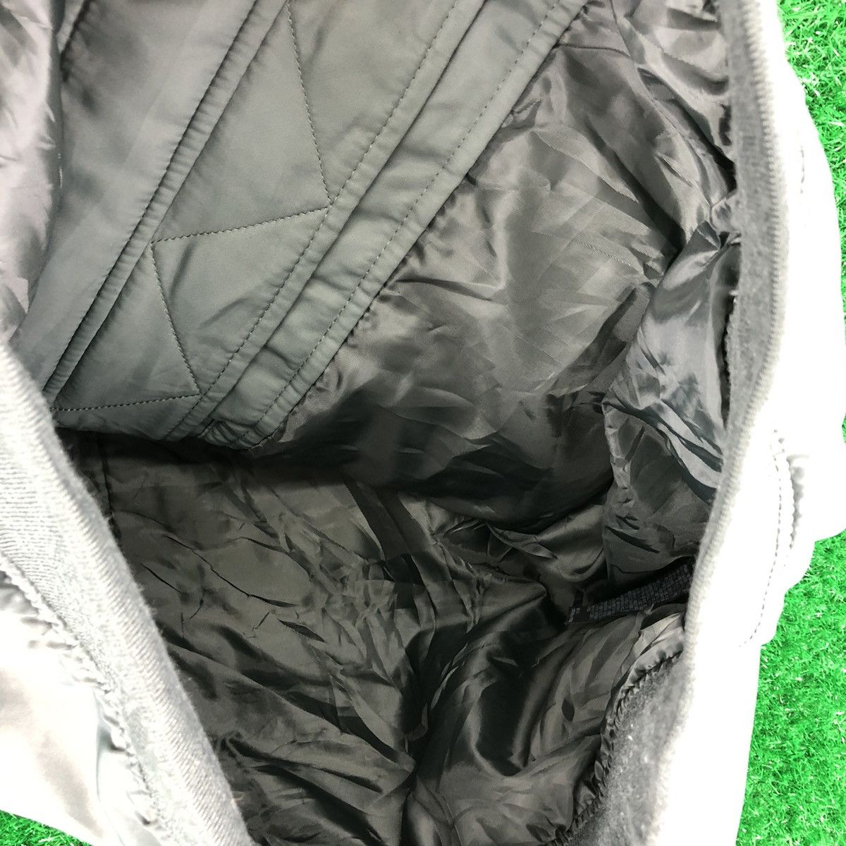 Uniqlo Uniqlo Thrashed Bomber Jacket Type MA-1 Custom Patches Size US XL / EU 56 / 4 - 11 Thumbnail
