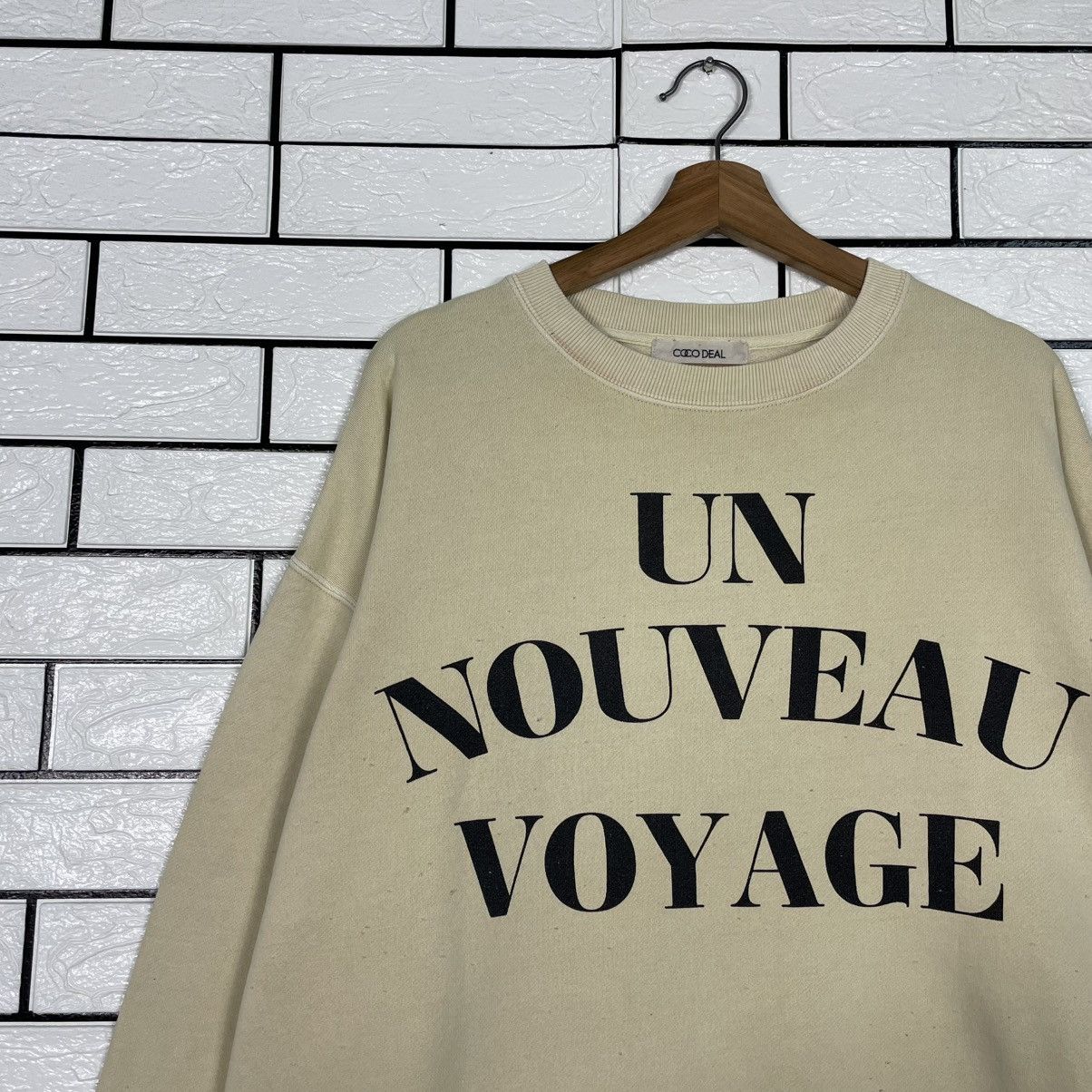Japanese Brand Un Nouveau Voyage Crewneck Sweatshirt Size US M / EU 48-50 / 2 - 6 Thumbnail