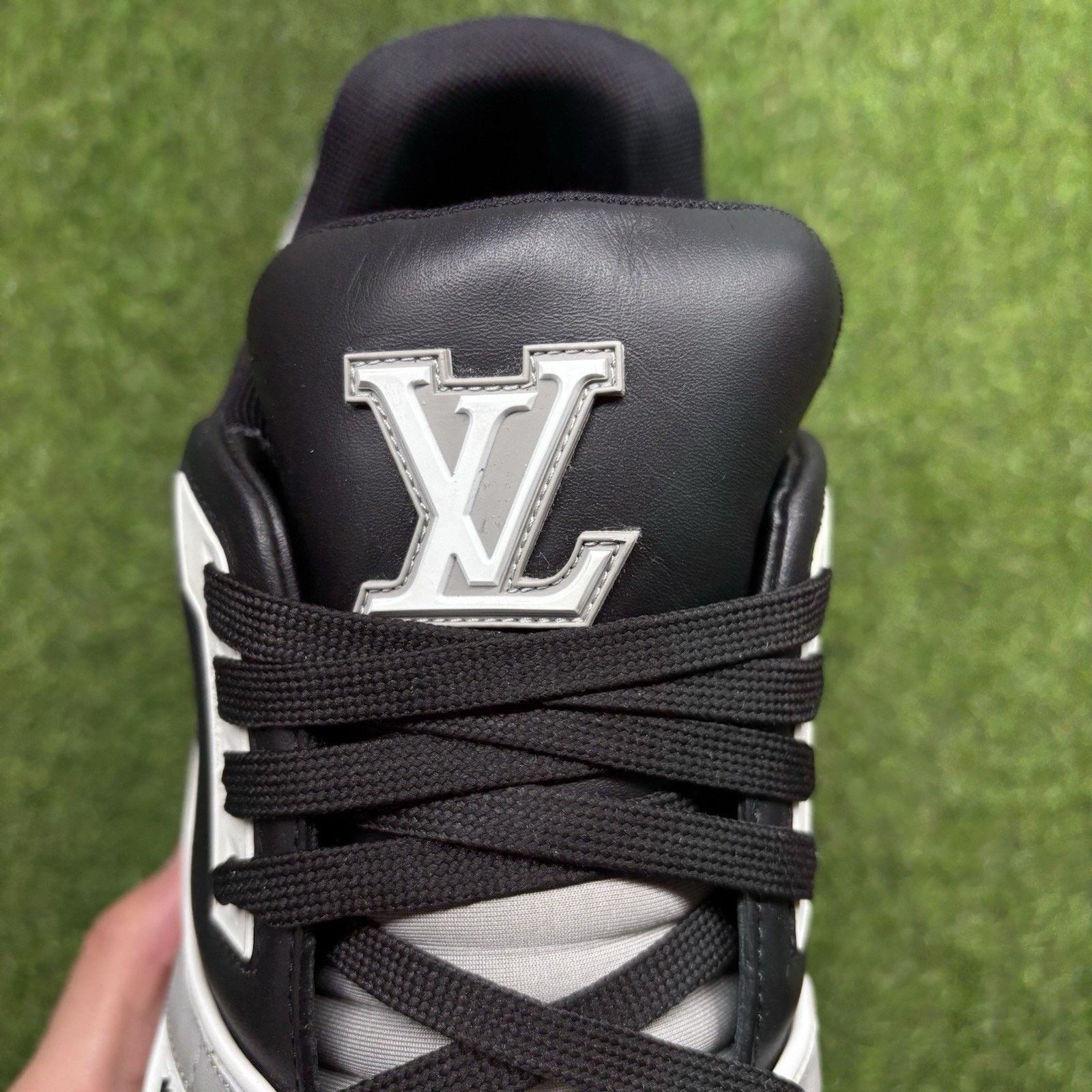 Louis Vuitton 9.5-10 US Louis Vuitton Trainer ' Black Grey White ' | GOOD! Size US 10 / EU 43 - 8 Thumbnail