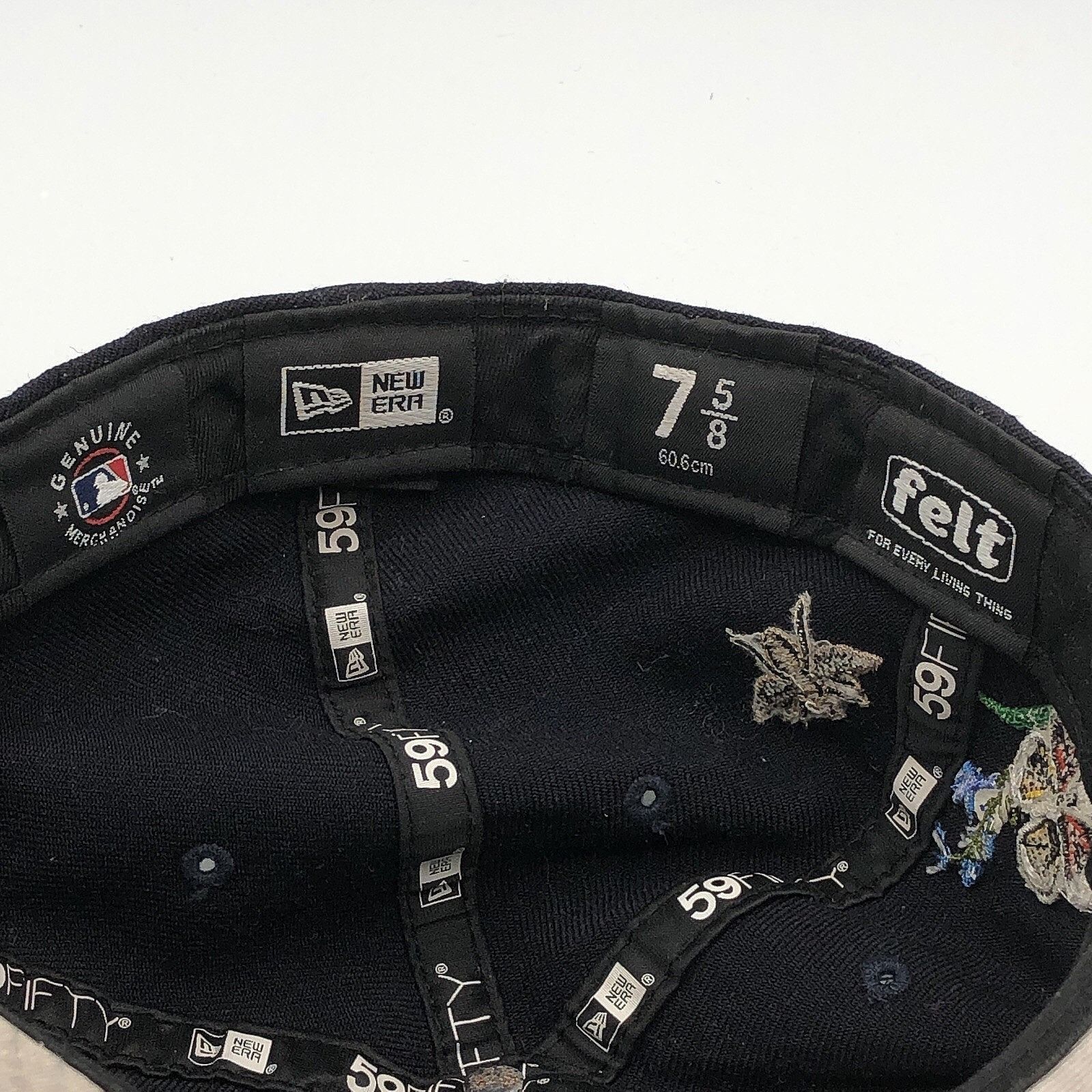 New Era New Era FELT Boston Red Sox Fitted Butterfly Garden Wool Hat Size ONE SIZE - 10 Thumbnail