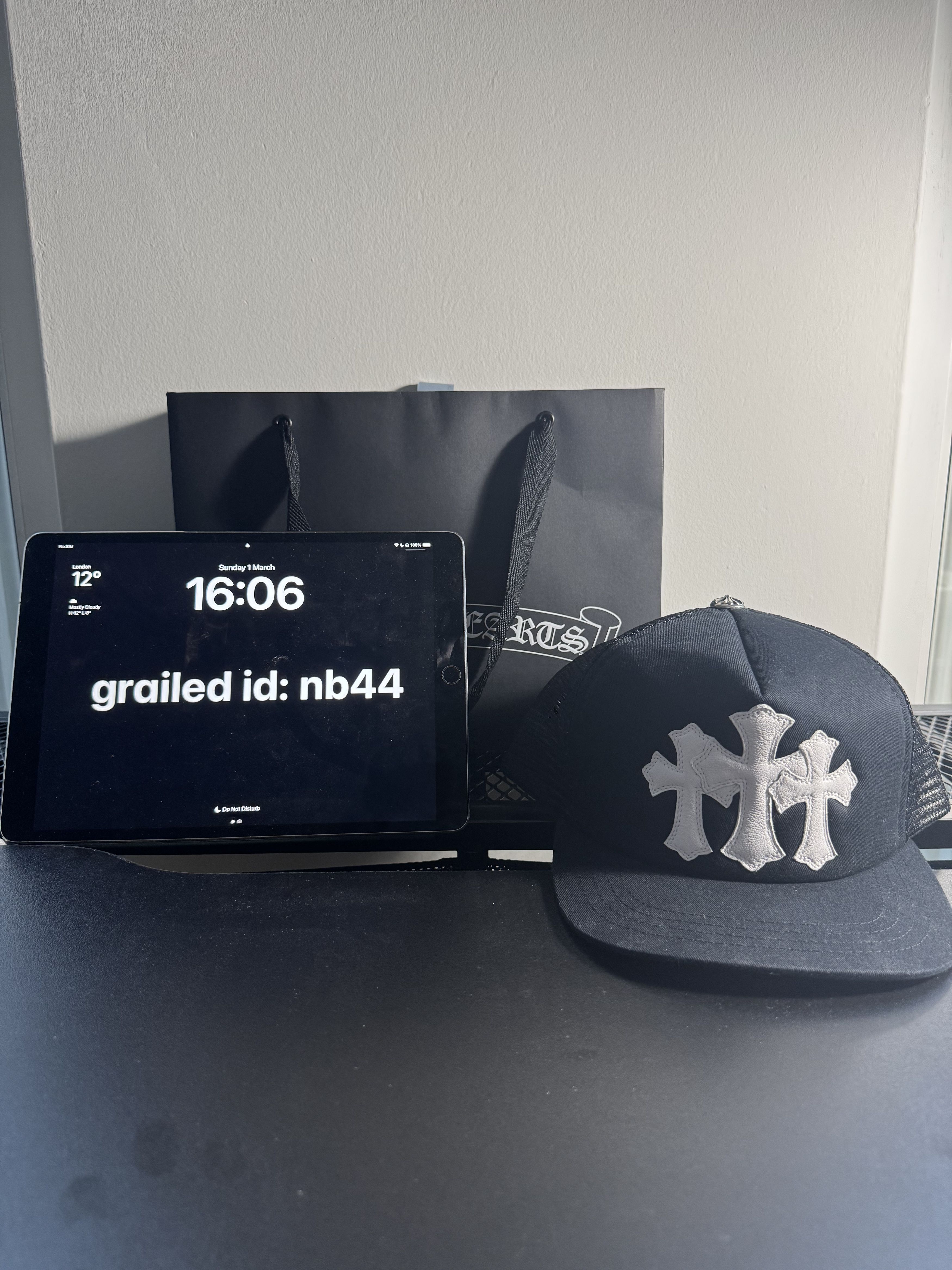 Chrome Hearts Triple Cross Cemetery Trucker Hat B/W Size ONE SIZE - 1 Thumbnail