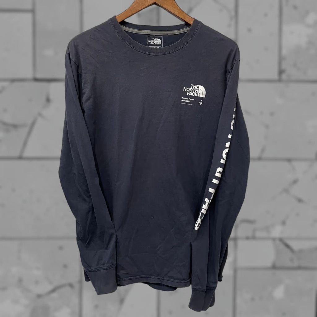 The North Face The North Face Long Sleeve T-Shirt Gray 100% Cotton Standard Fit M Mens Shirt Size US M / EU 48-50 / 2 - 1 Thumbnail