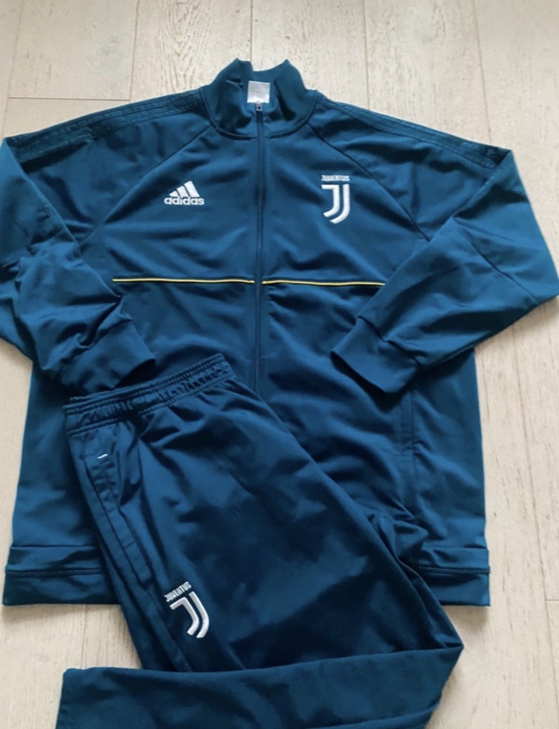 Adidas tracksuit 2017 online