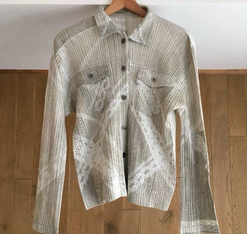 Issey Miyake Issey Miyake Retro pleated long sleeves Size L / US 10 / IT 46 - 1 Thumbnail