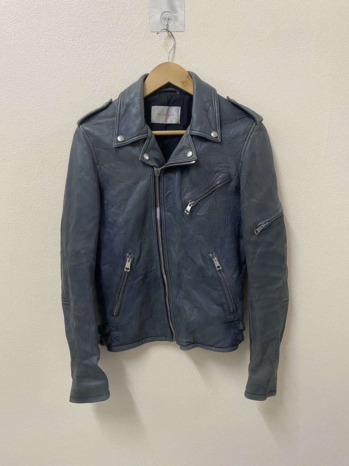 Vintage MuseRoom Blue Leather Biker Jacket Distressed Moto Style Size US S / EU 44-46 / 1 - 1 Thumbnail