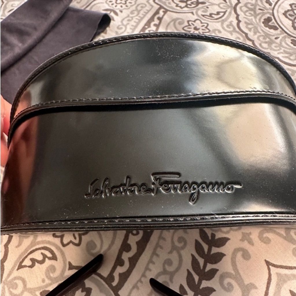 Salvatore Ferragamo Authentic Ferragamo sunglasses Size ONE SIZE - 5 Thumbnail