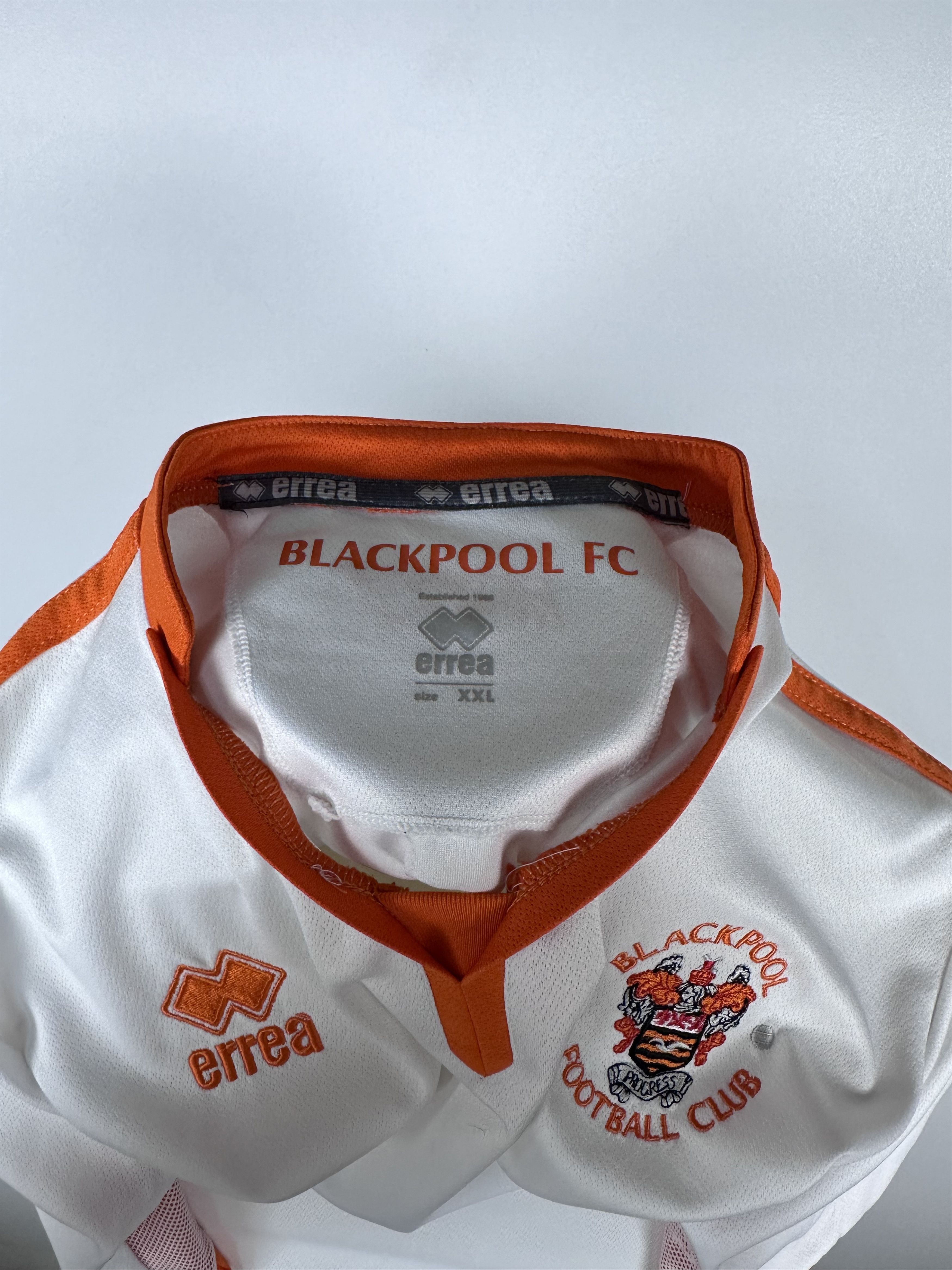 Errea Blackpool Home 2018 Away Football Shirt Soccer Jersey Errea Size US XXL / EU 58 / 5 - 10 Thumbnail