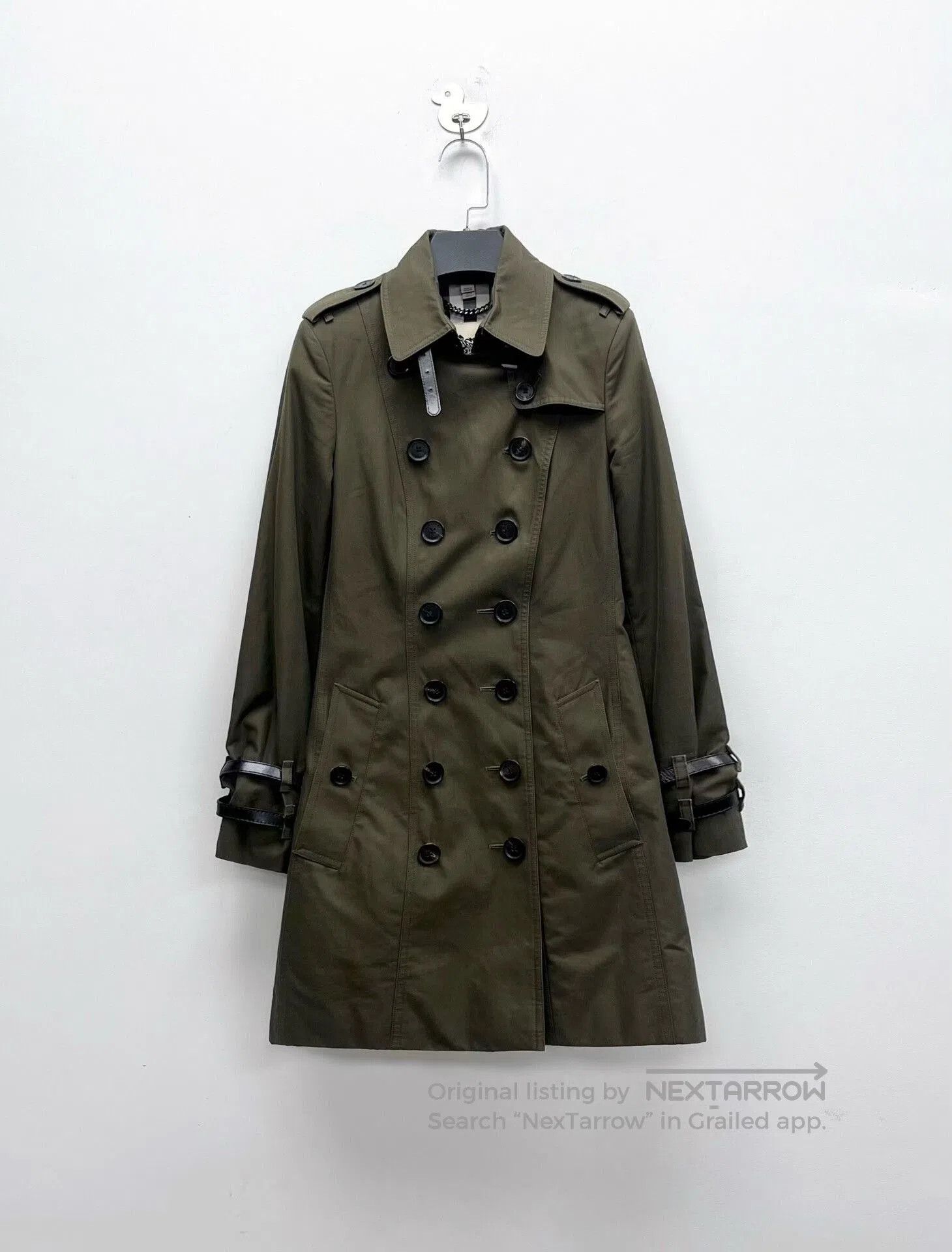 Burberry Burberry Double-Breasted Belted Trench Coat. Size XXS / US 00 / IT 34 - 1 Thumbnail