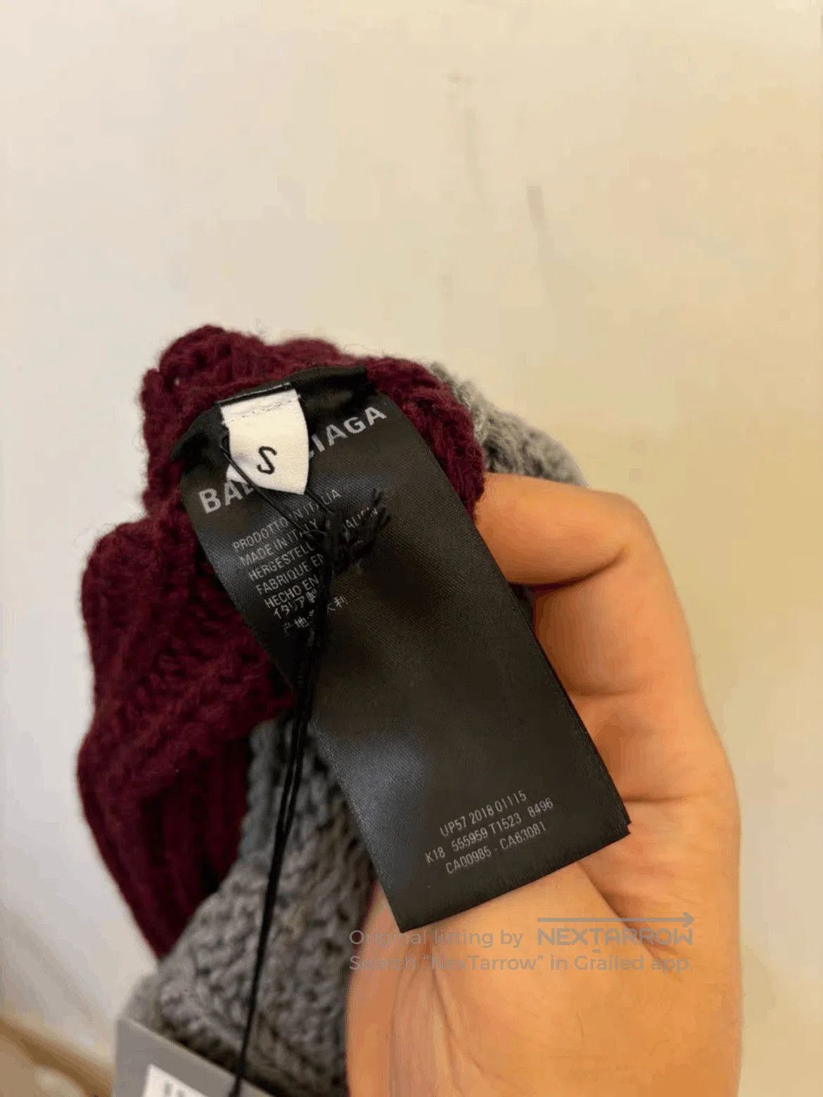 Balenciaga Balenciaga Oversized Joint Knitwear Sweater. Size US S / EU 44-46 / 1 - 8 Thumbnail
