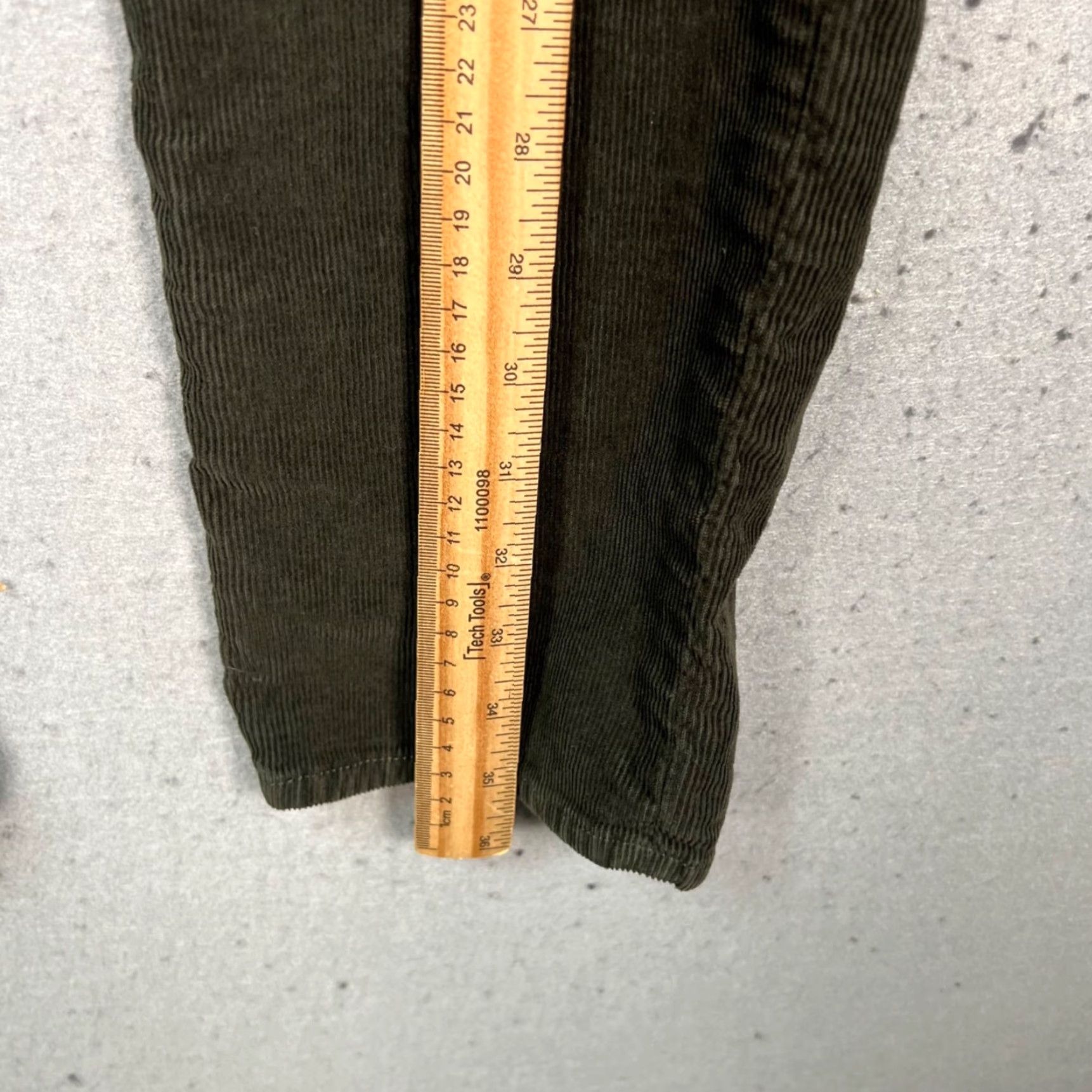 Rag & Bone Rag & Bone Womens Pants Tomboy Olive Green Corduroy Tapered Leg 30 Ankle Size 30" / US 8 / IT 44 - 7 Thumbnail