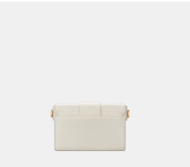 Dior o1w1db10824 Size: OS / Montaigne Box Bag in White Size ONE SIZE - 4 Thumbnail