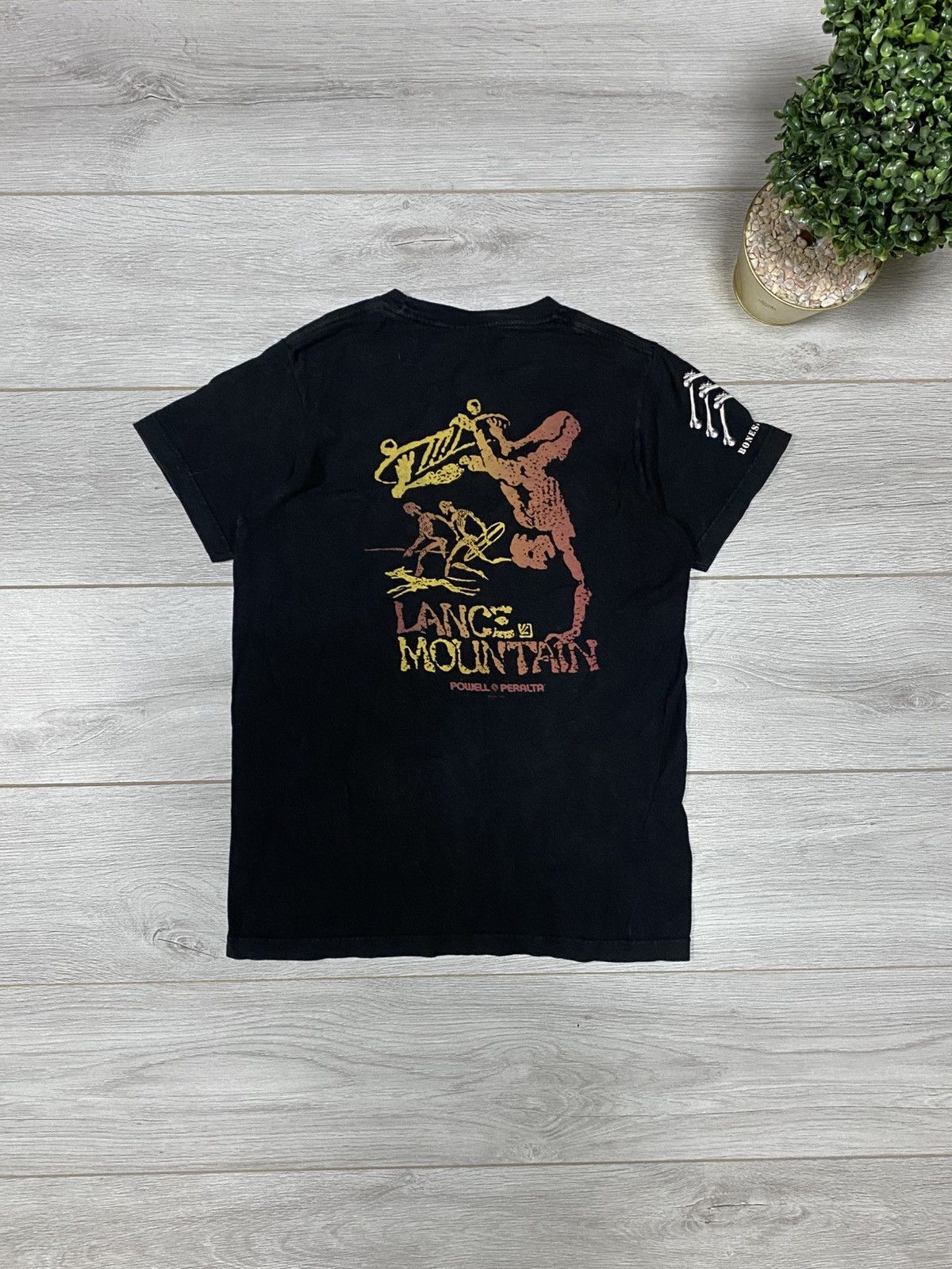 Powell Peralta Powell Peralta lance mountain 2012 vintage t-shirt Size US S / EU 44-46 / 1 - 1 Thumbnail