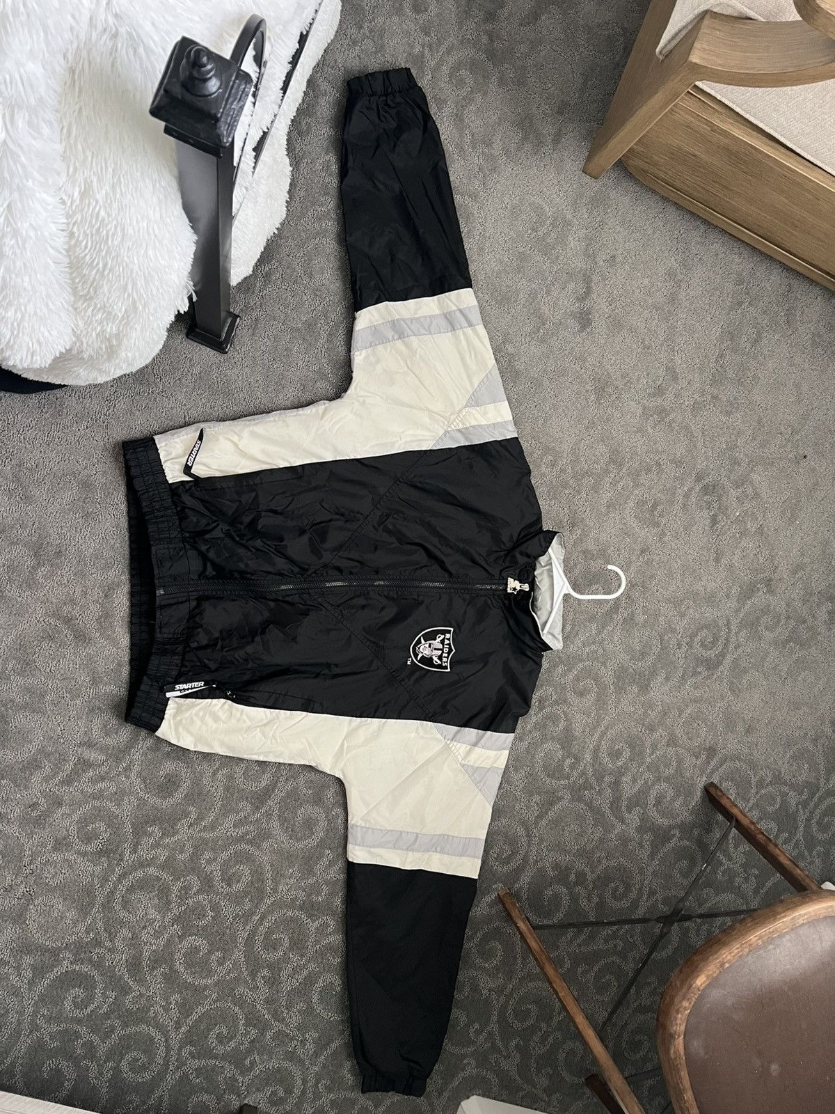 Vintage raiders starter jacket