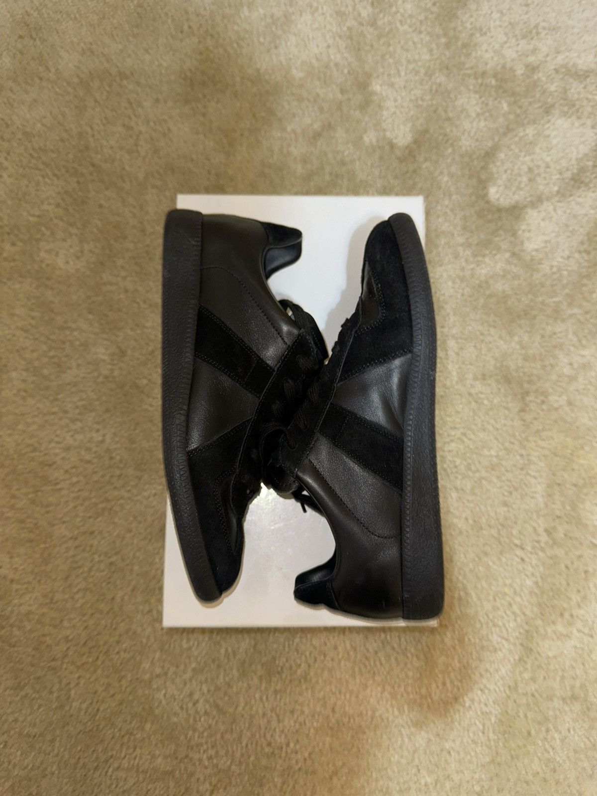 Maison Margiela Maison Margiela Replica Low Top Size US 8 / EU 41 - 8 Thumbnail