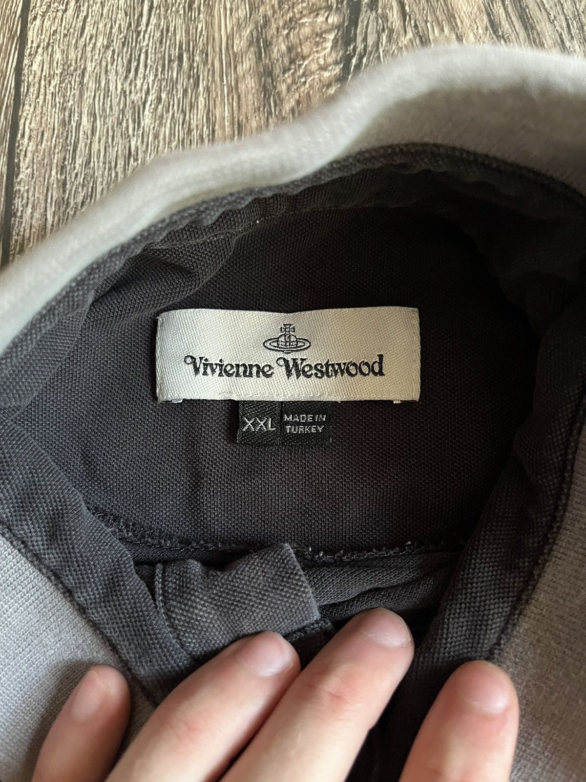 Vivienne Westwood Vivienne Westwood Orb Logo Faded Distressed Shirt Button Ups Size US XXL / EU 58 / 5 - 7 Thumbnail