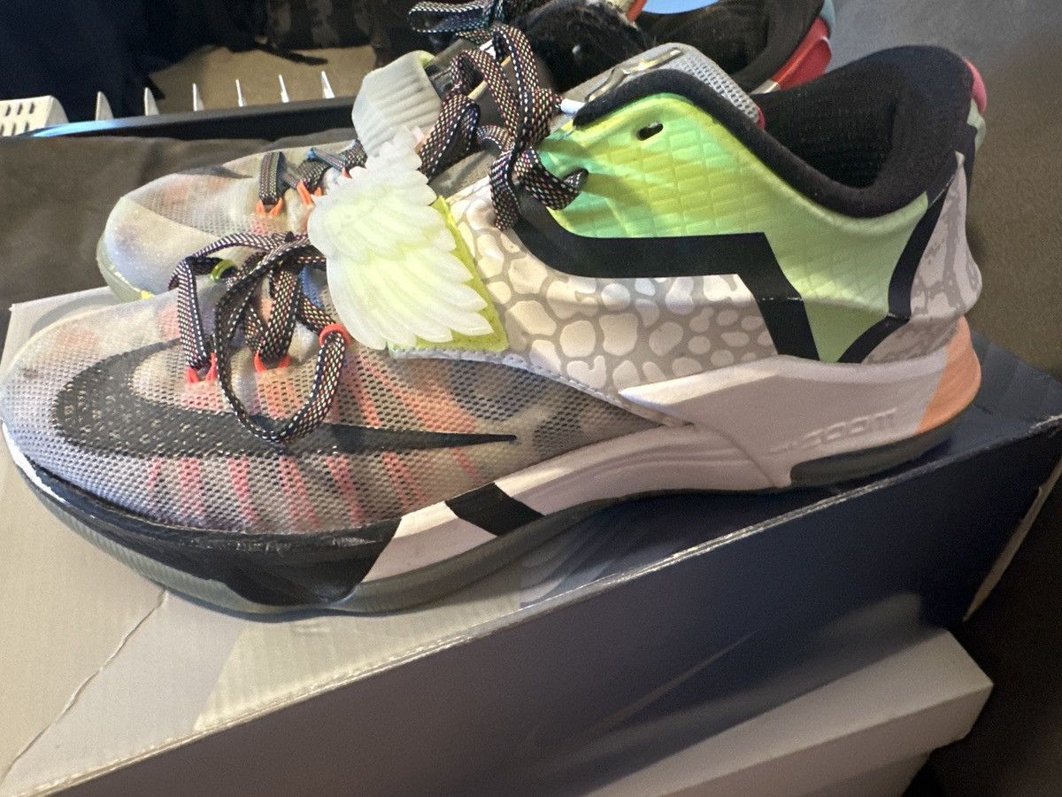 Nike KD 7 “What The” Size US 10 / EU 43 - 2 Thumbnail