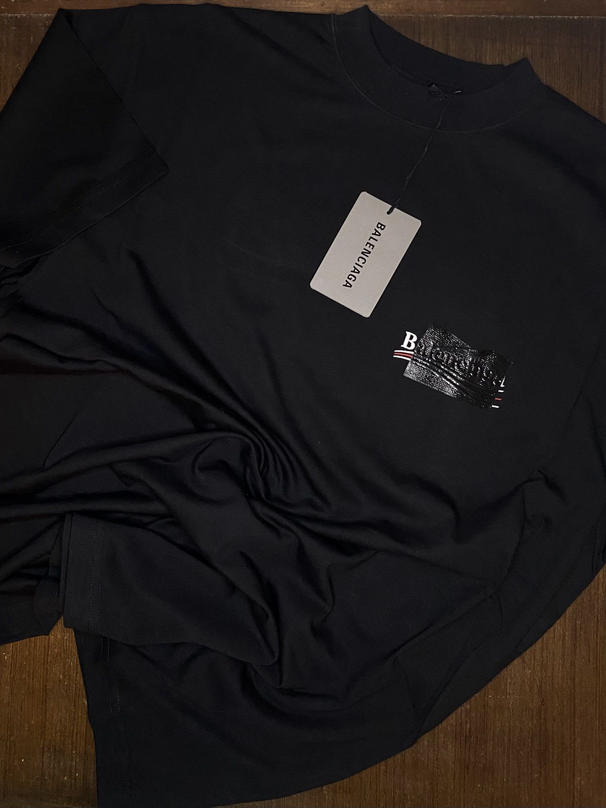 Balenciaga 🔥 BALENCIAGA 🔥 GAFFER T'SHIRT LARGE FIT BLACK WHITE AND RED Size US XXS / EU 40 - 4 Thumbnail
