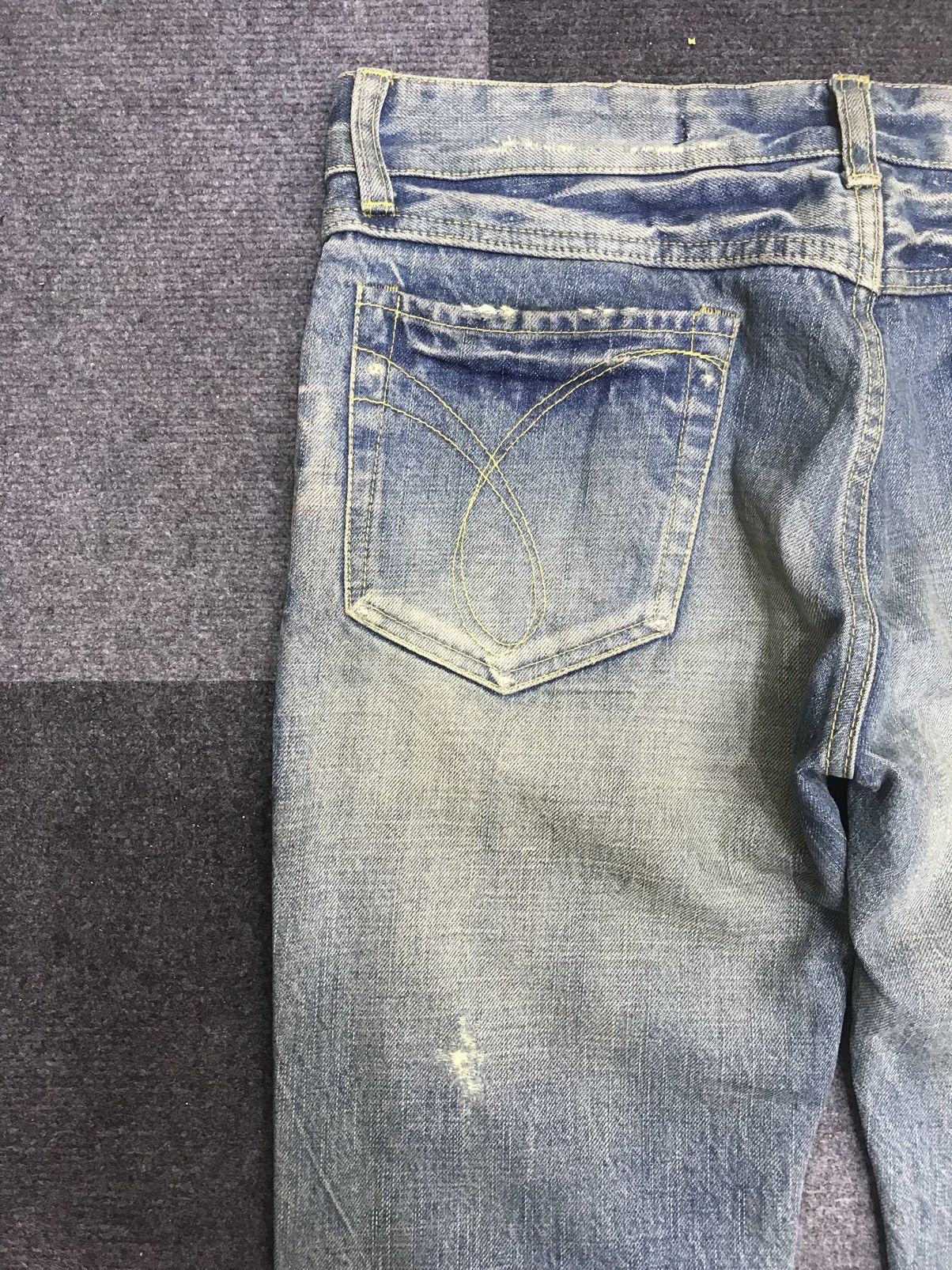 Japanese Brand 💥FLARE💥ARCHIVAL RICO STONE WASH DISTRESSED DENIM F132 Size US 32 / EU 48 - 17 Thumbnail
