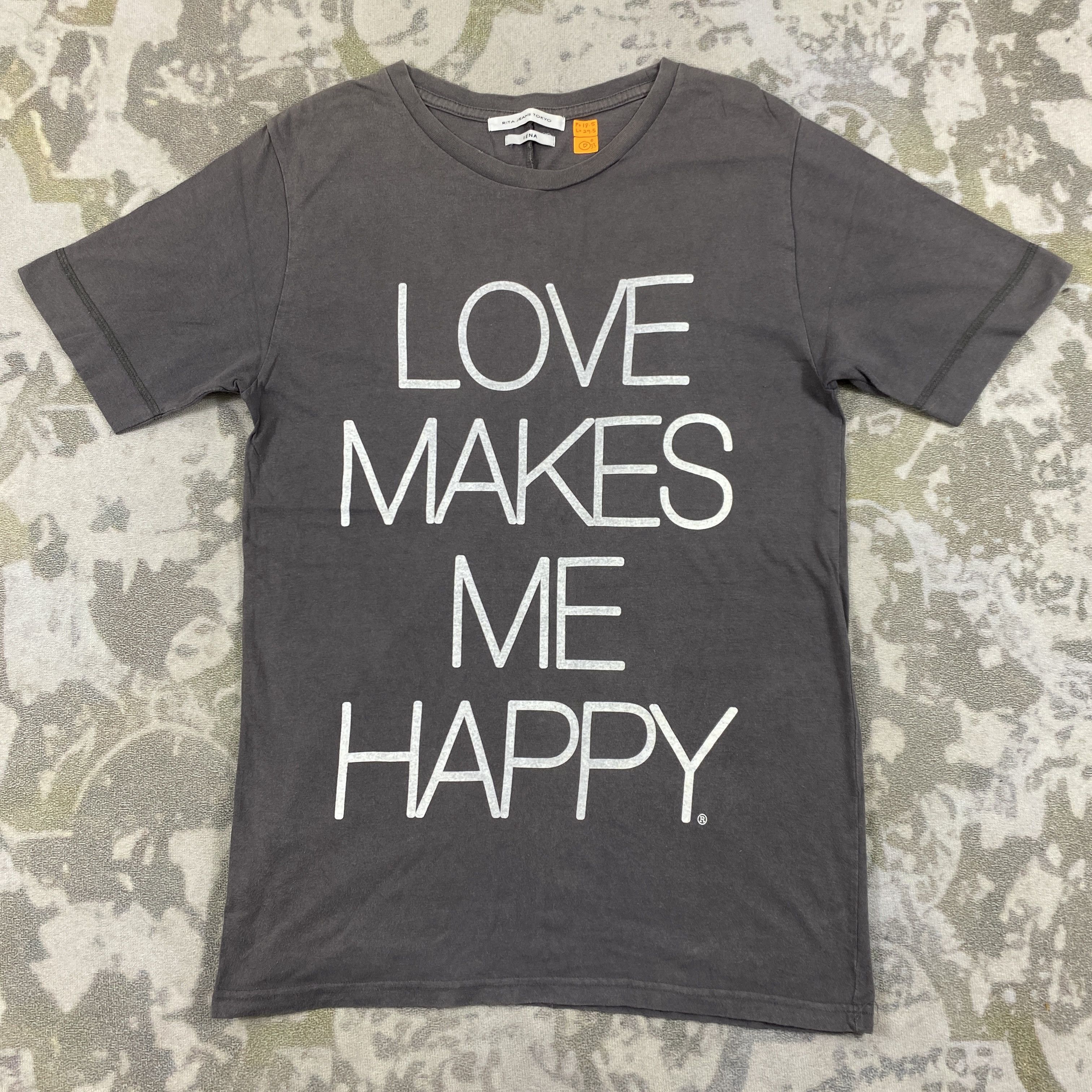 image of Rita Jeans Tokyo Medium Tshirt D033 in Grey, Men's