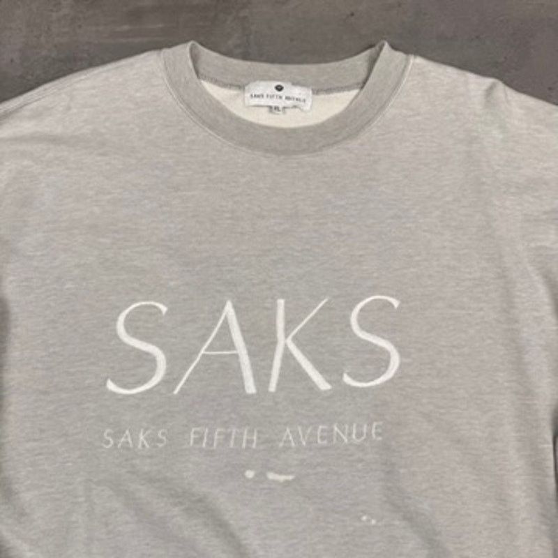 Saks Fifth Avenue × Vintage Vintage Saks Fifth Avenue Gray Distressed Sweatshirt Size US XL / EU 56 / 4 - 2 Thumbnail