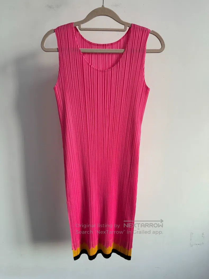 Issey Miyake Issey Miyake Red Mini Dress Size L / US 10 / IT 46 - 1 Thumbnail