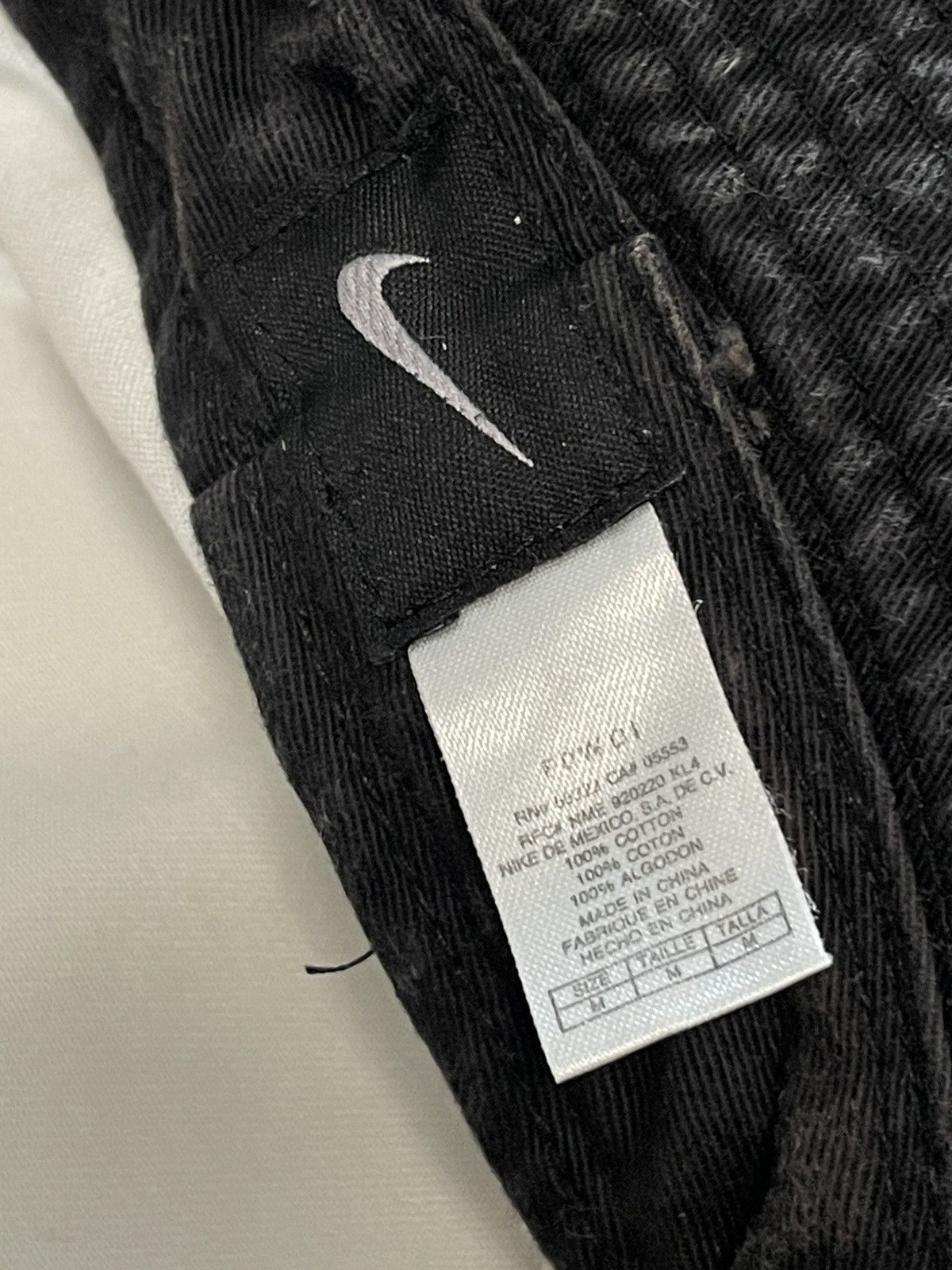 Nike Vintage Nike Bucket Hat Center Swoosh Size ONE SIZE - 7 Thumbnail