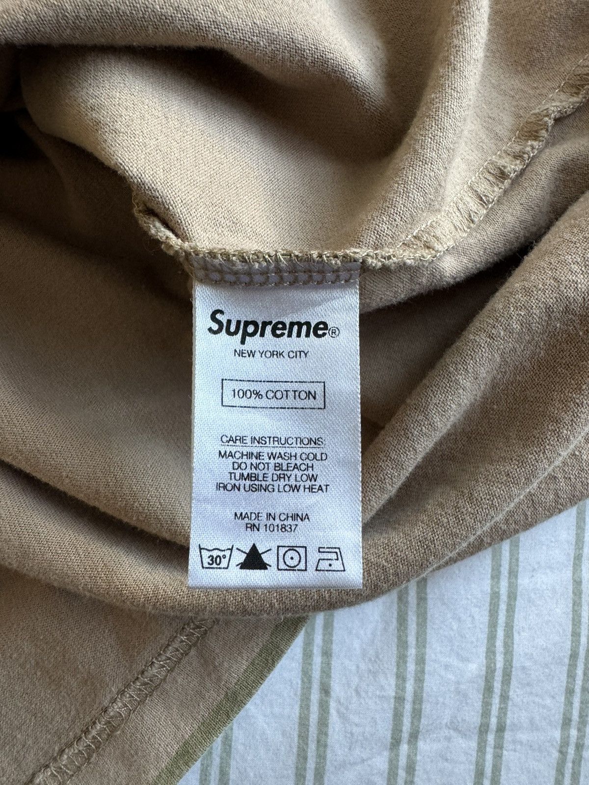 Supreme Camo Tee Size US L / EU 52-54 / 3 - 5 Thumbnail