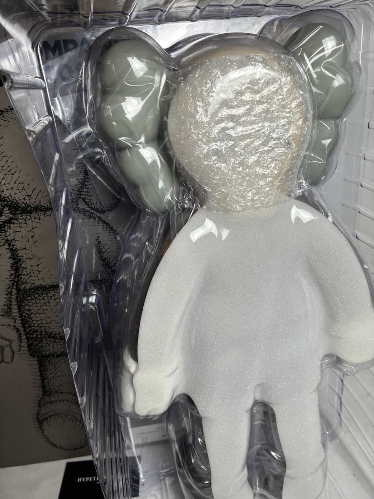 Kaws KAWS Companion 2020 Figure Grey Size ONE SIZE - 9 Thumbnail