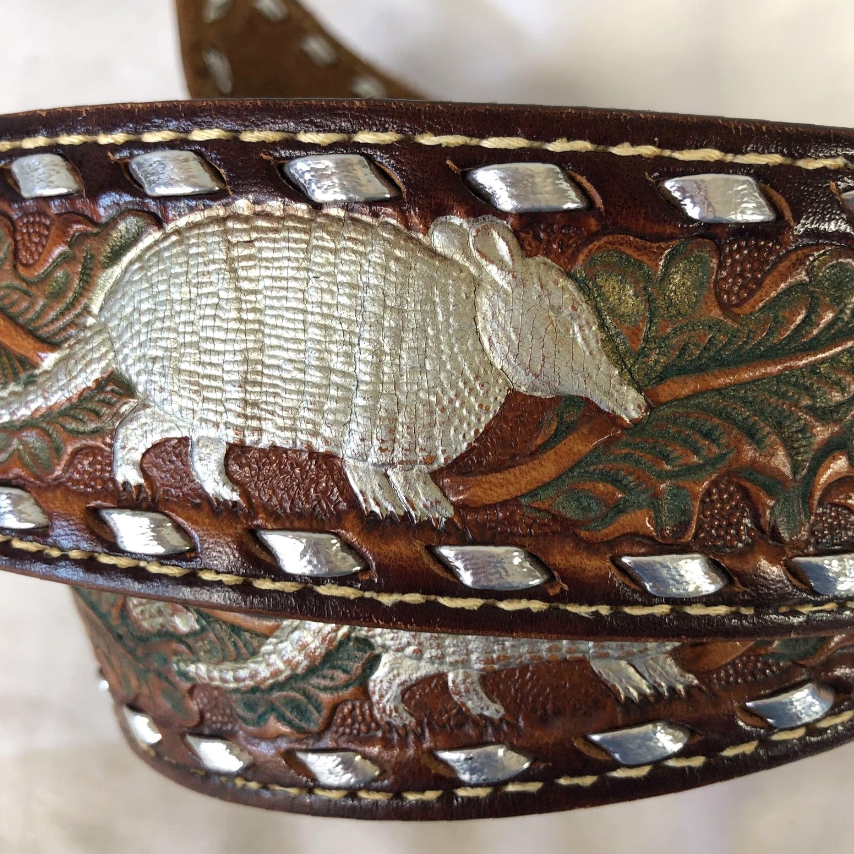 Vintage Belt Mens 36 Brown Leather Western Armadillo Studded Name BOB Animal Design Size 36 - 4 Thumbnail